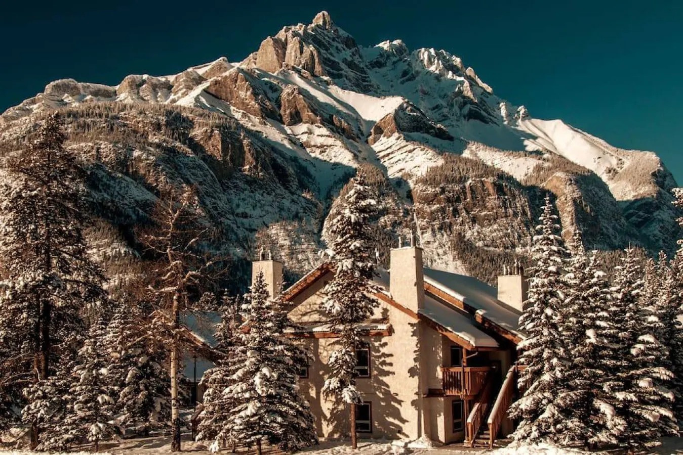 Quiet 4 Bedroom MTN Condo Hot Tub Pool Gym Tennis 8