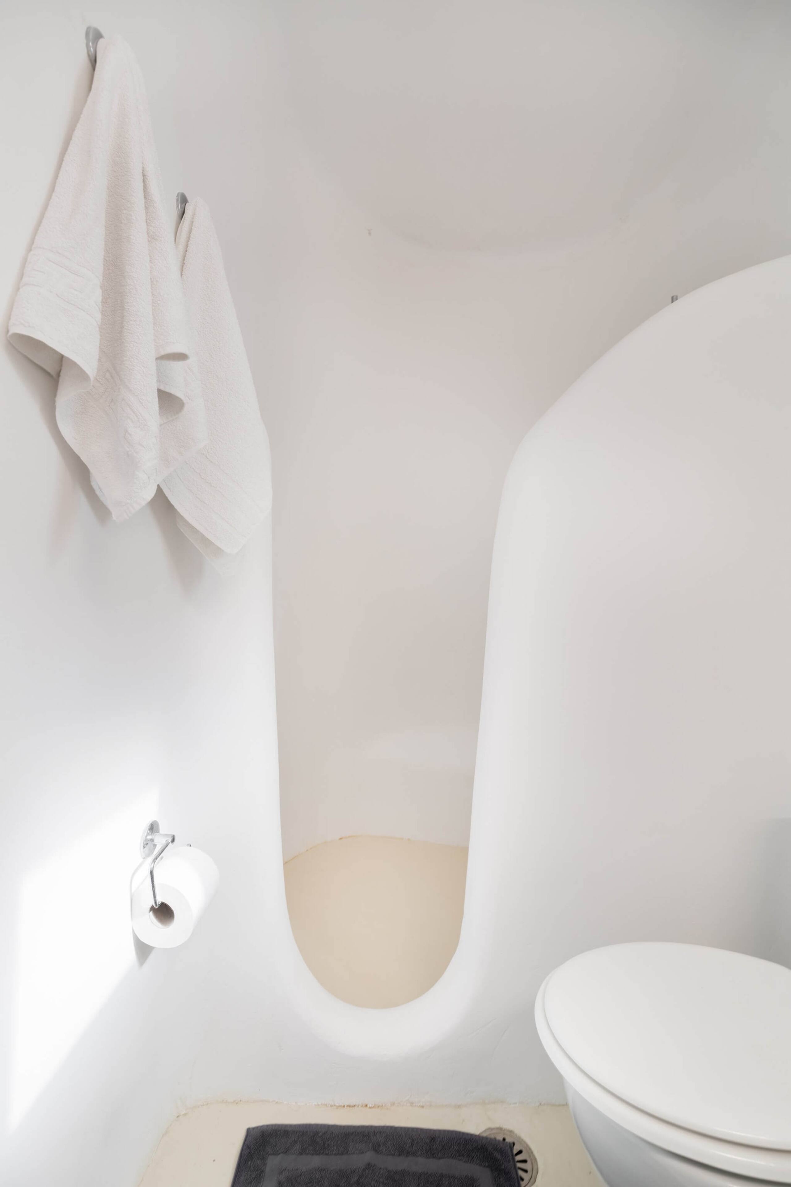 Princess I | Private pool & hydro massage 38