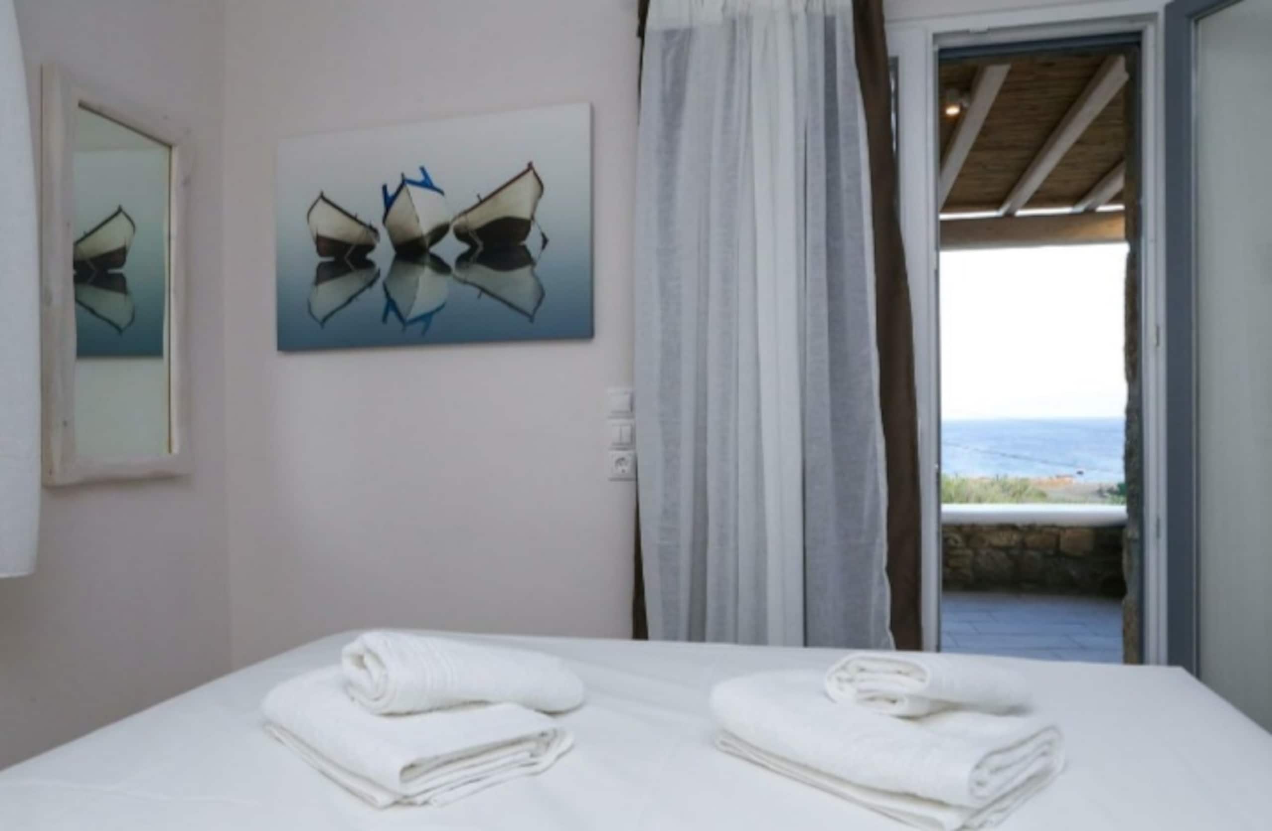 Venus Myconian Residences - Rock 10