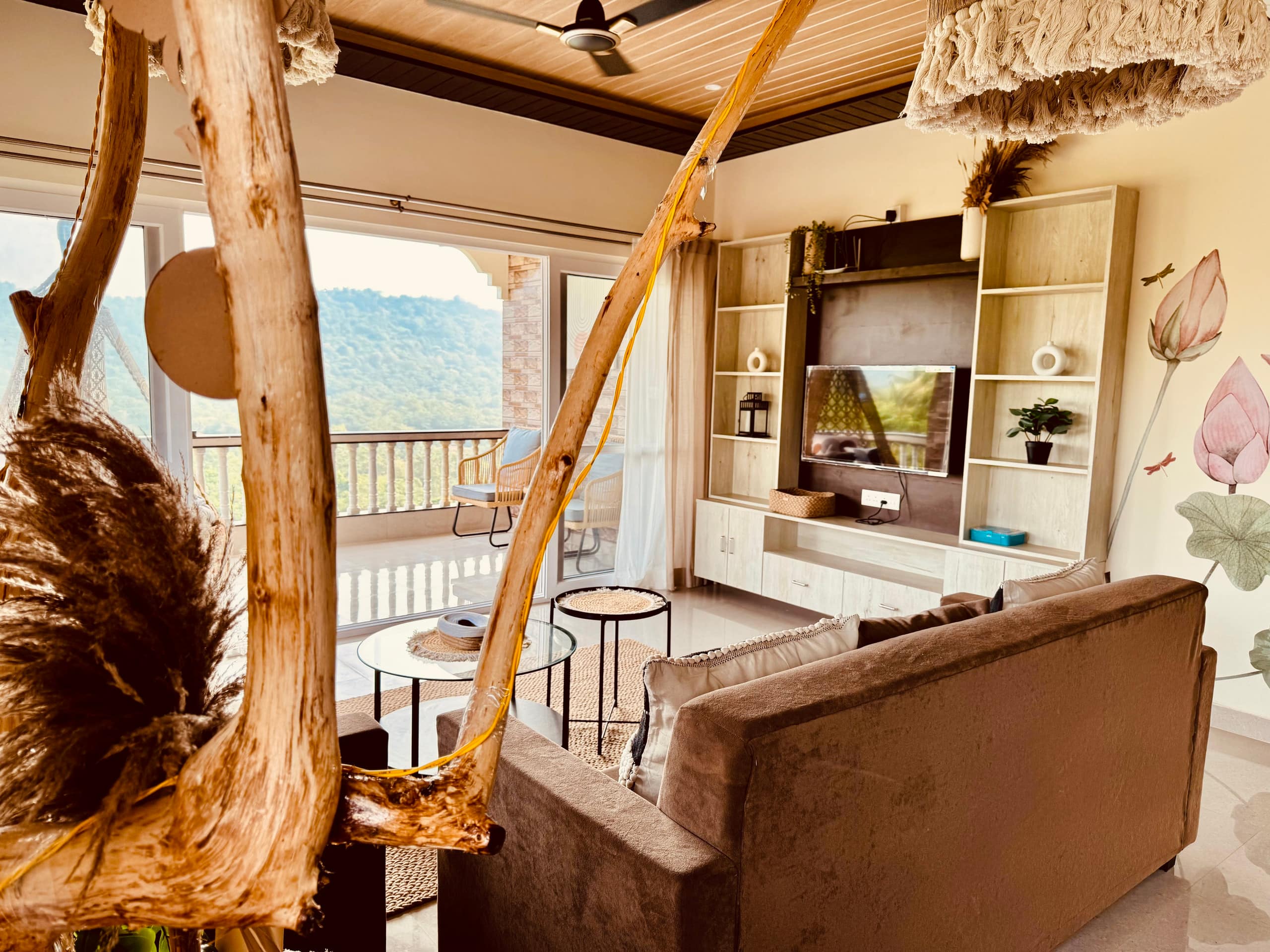 Into the Wild - Luxury in Nature 16