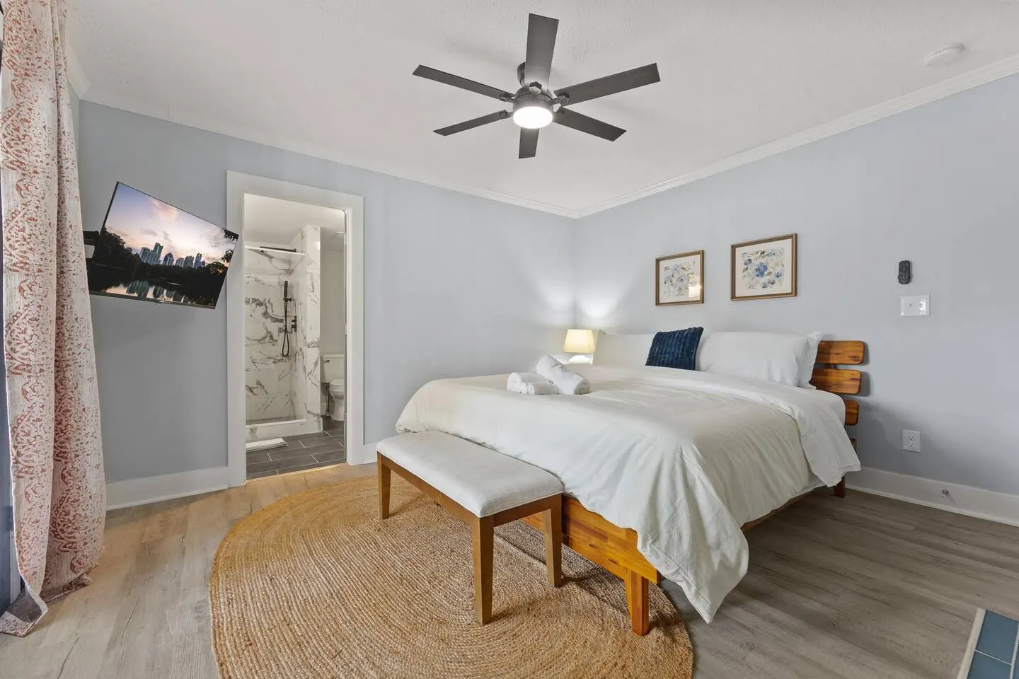 3BR Upper Duplex Near BeltLine 20