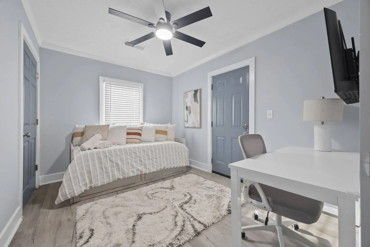 3BR Upper Duplex Near BeltLine 6