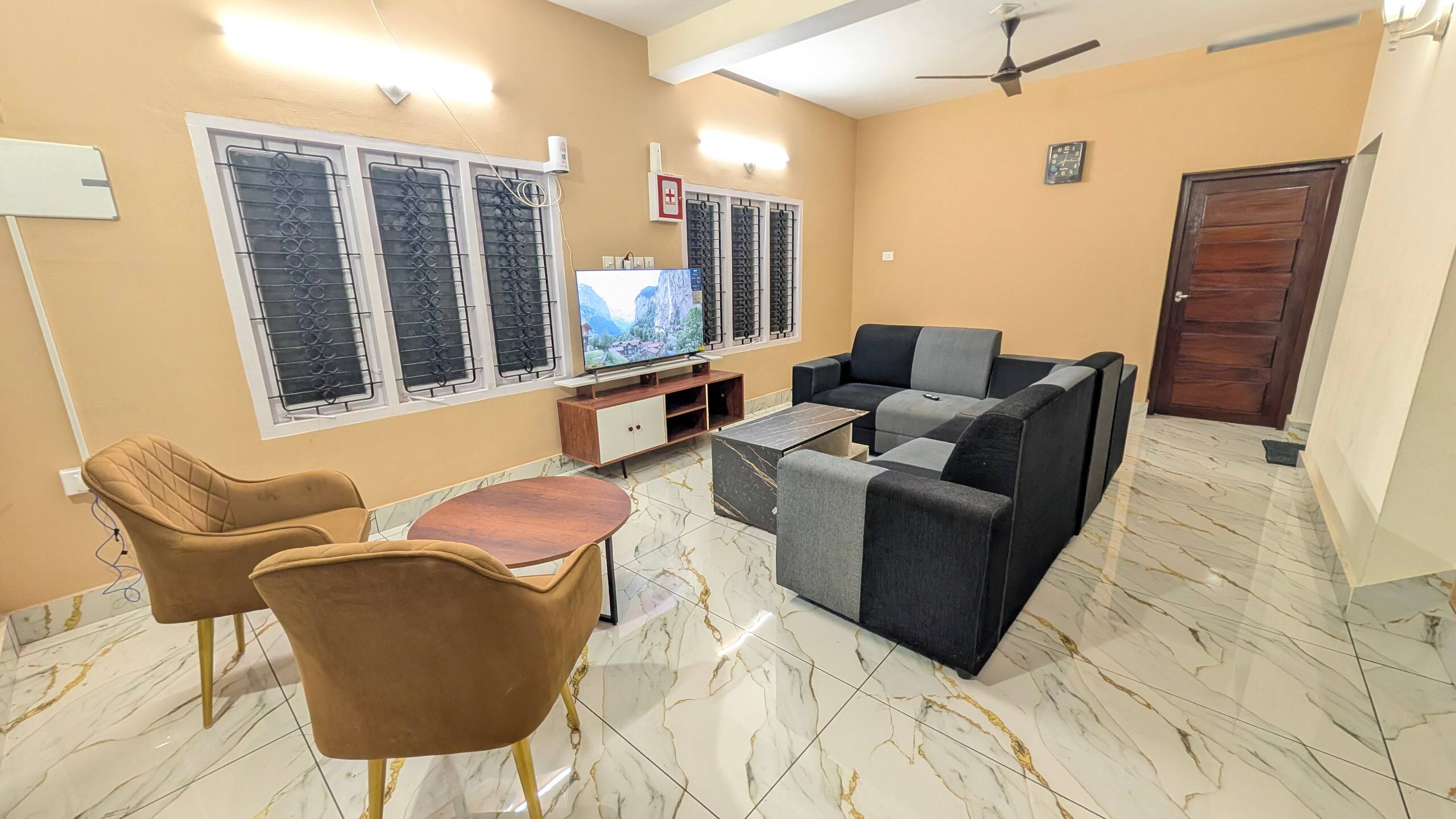 VAR: Vista Haus: AC 4BHK, 9 Min to Cliff / Beach 11