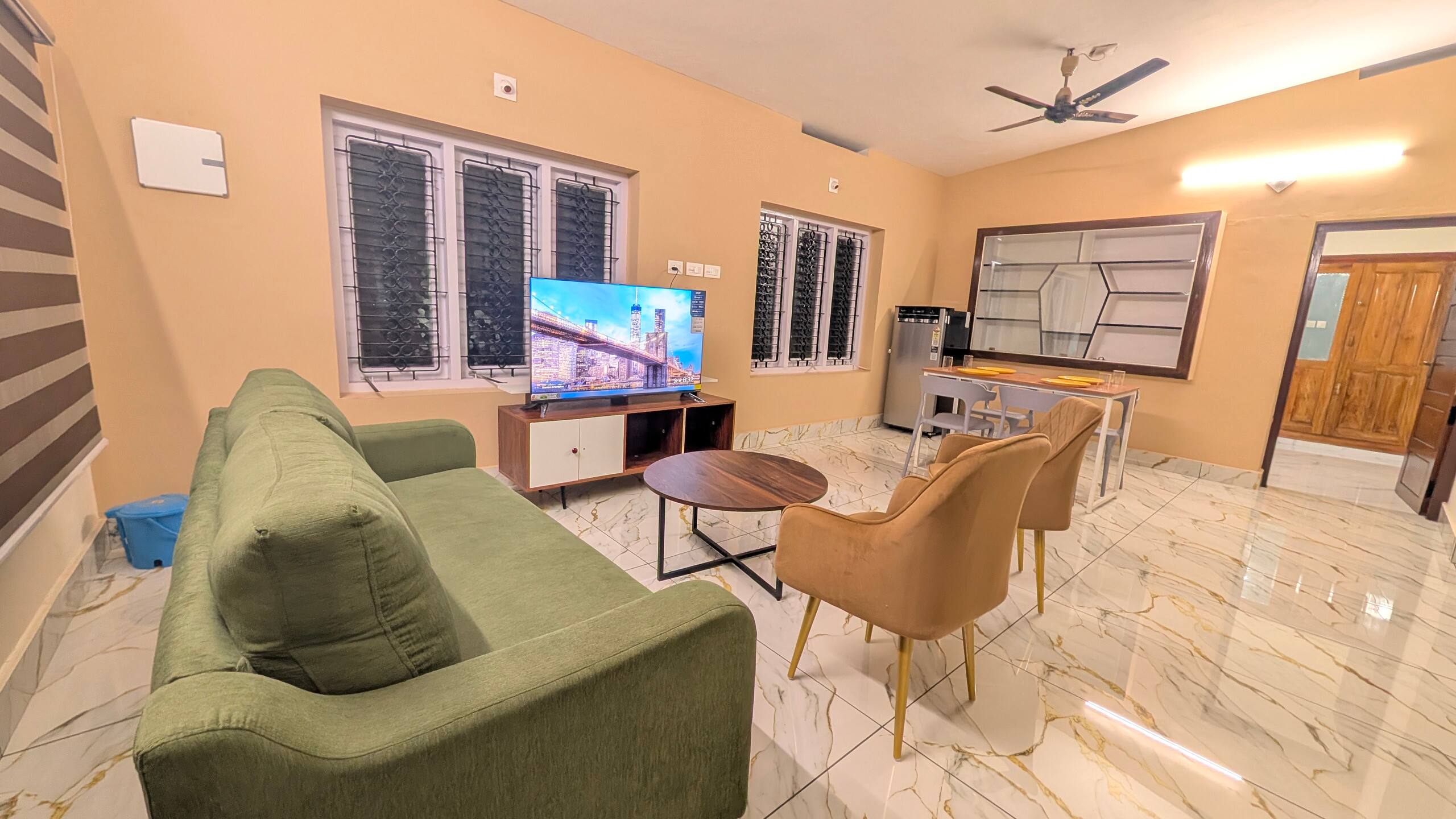 VAR: Vista Haus: AC 4BHK, 9 Min to Cliff / Beach 1