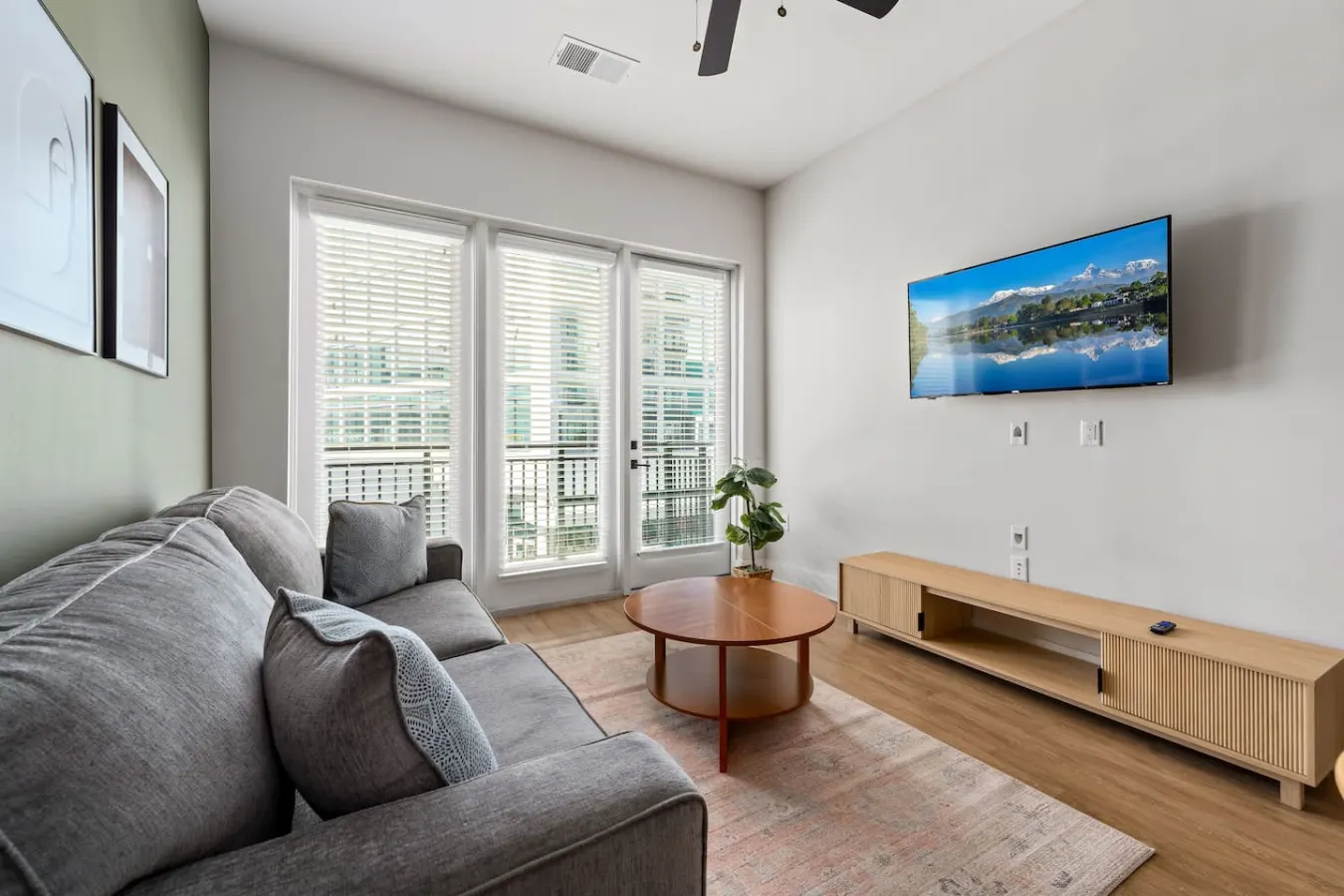Spacious 2-Bedroom Walk to Raymond James! 3