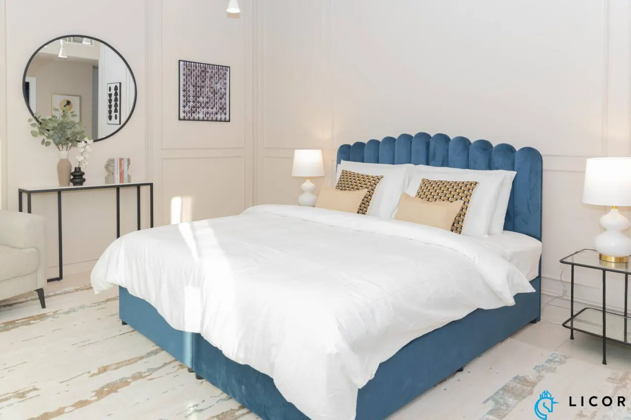 Prime Spacious 2 BR Apt, Burj Khalifa & Canal View 8