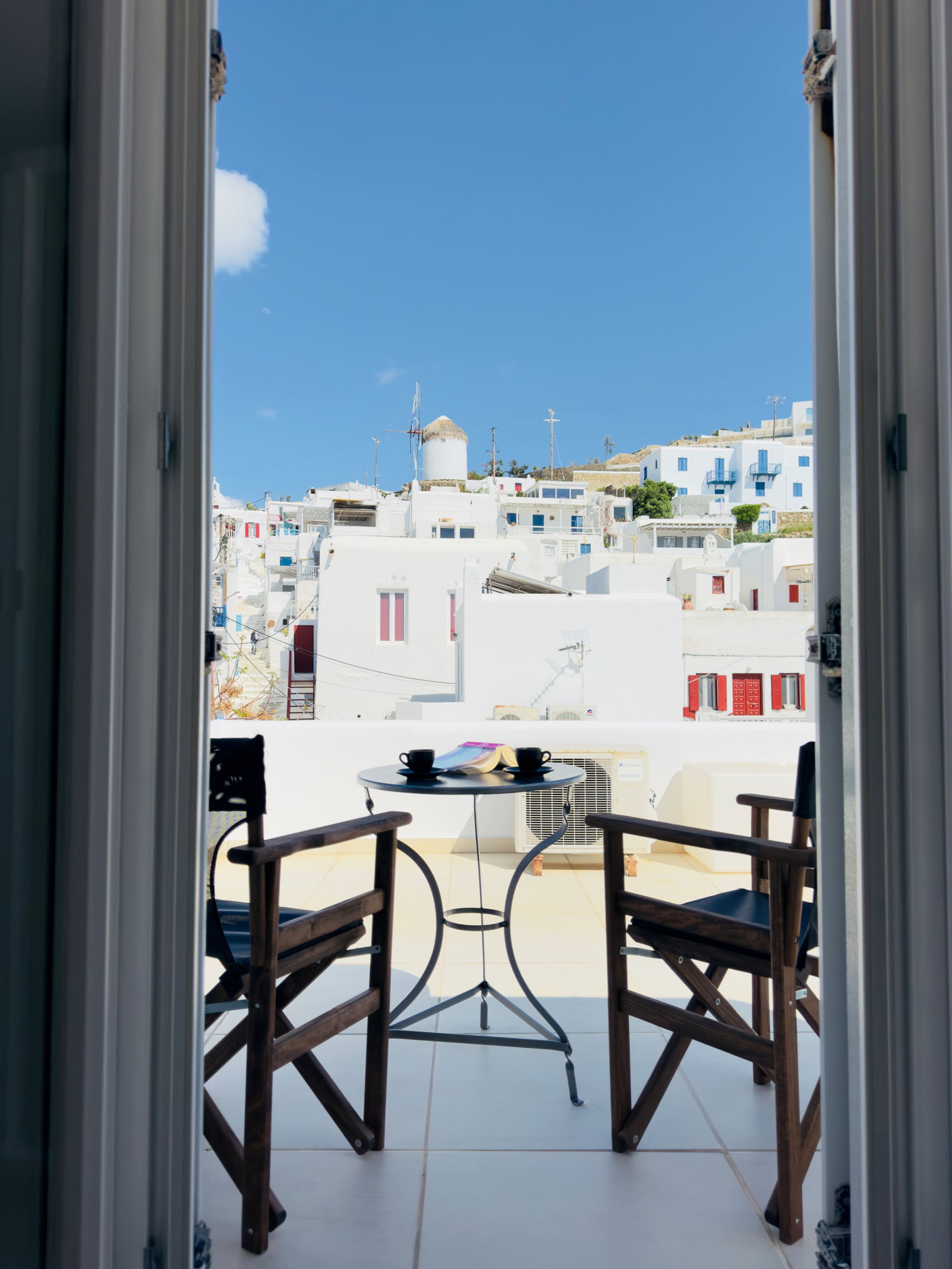 Serenity house mykonos town 16