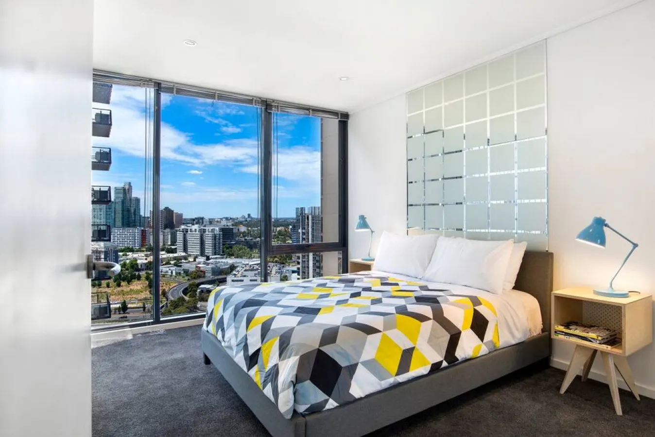 Ava: 2 Bed, 1 Bath Apartment 6