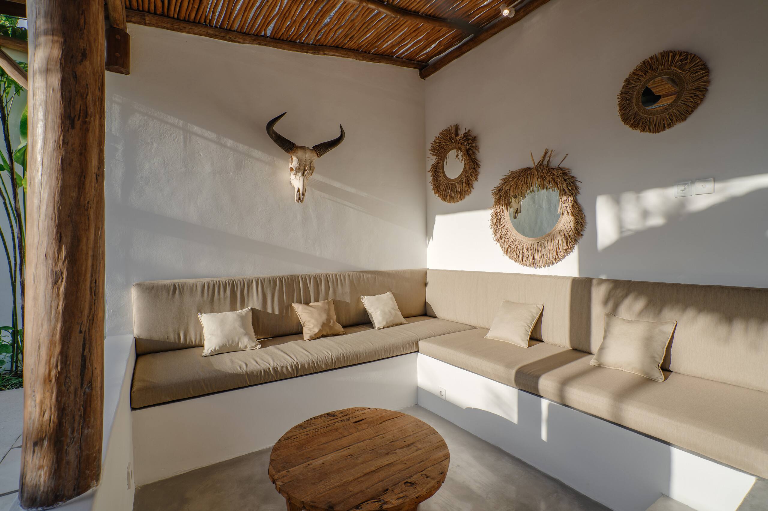 4-bedroom villas tour next to Nyanyi beach & Luna Club 8