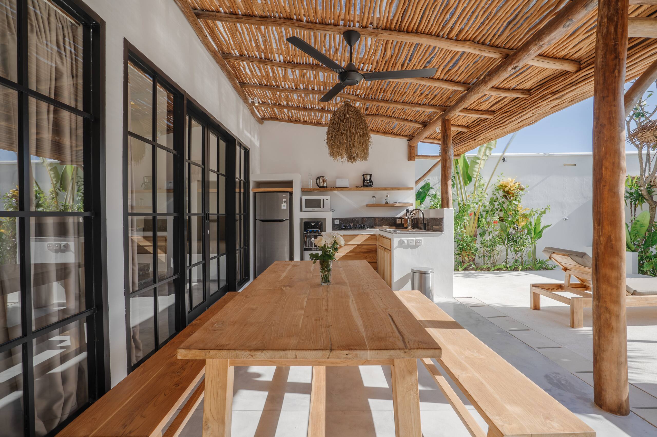 4-bedroom villas tour next to Nyanyi beach & Luna Club 14