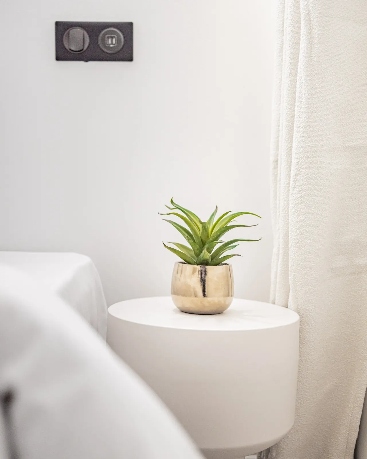Suite luxueuse-Elysée-Faubourg St Honoré-Paris 8 9