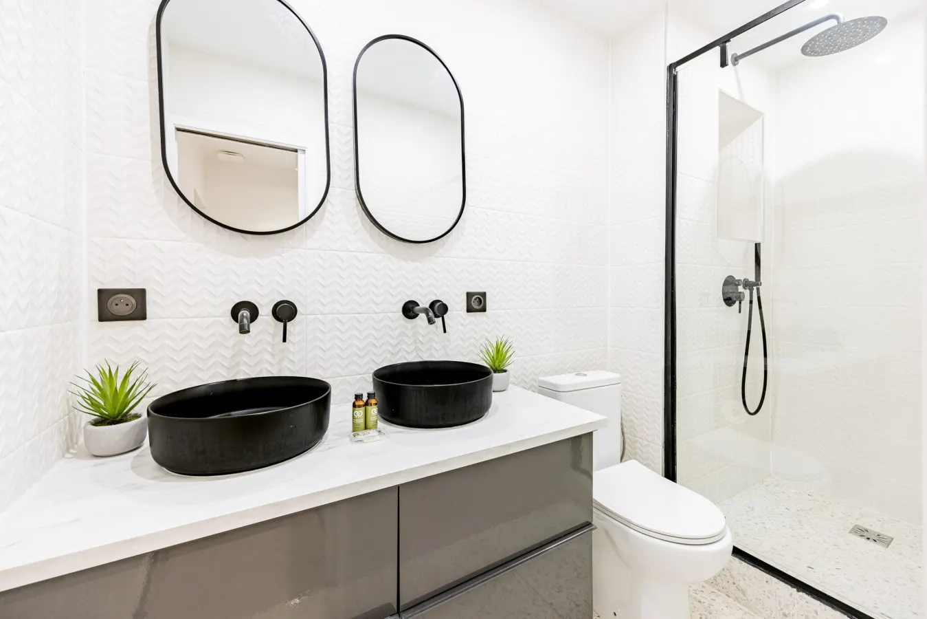 Suite luxueuse-Elysée-Faubourg St Honoré-Paris 8 4