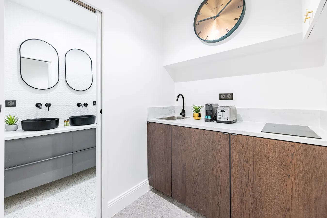 Suite luxueuse-Elysée-Faubourg St Honoré-Paris 8 6