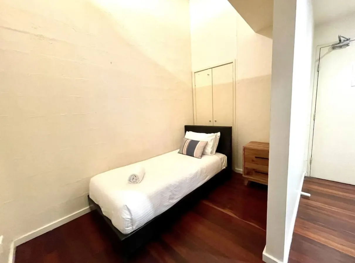 Readyset Apartments on Wiltshire - B3 5