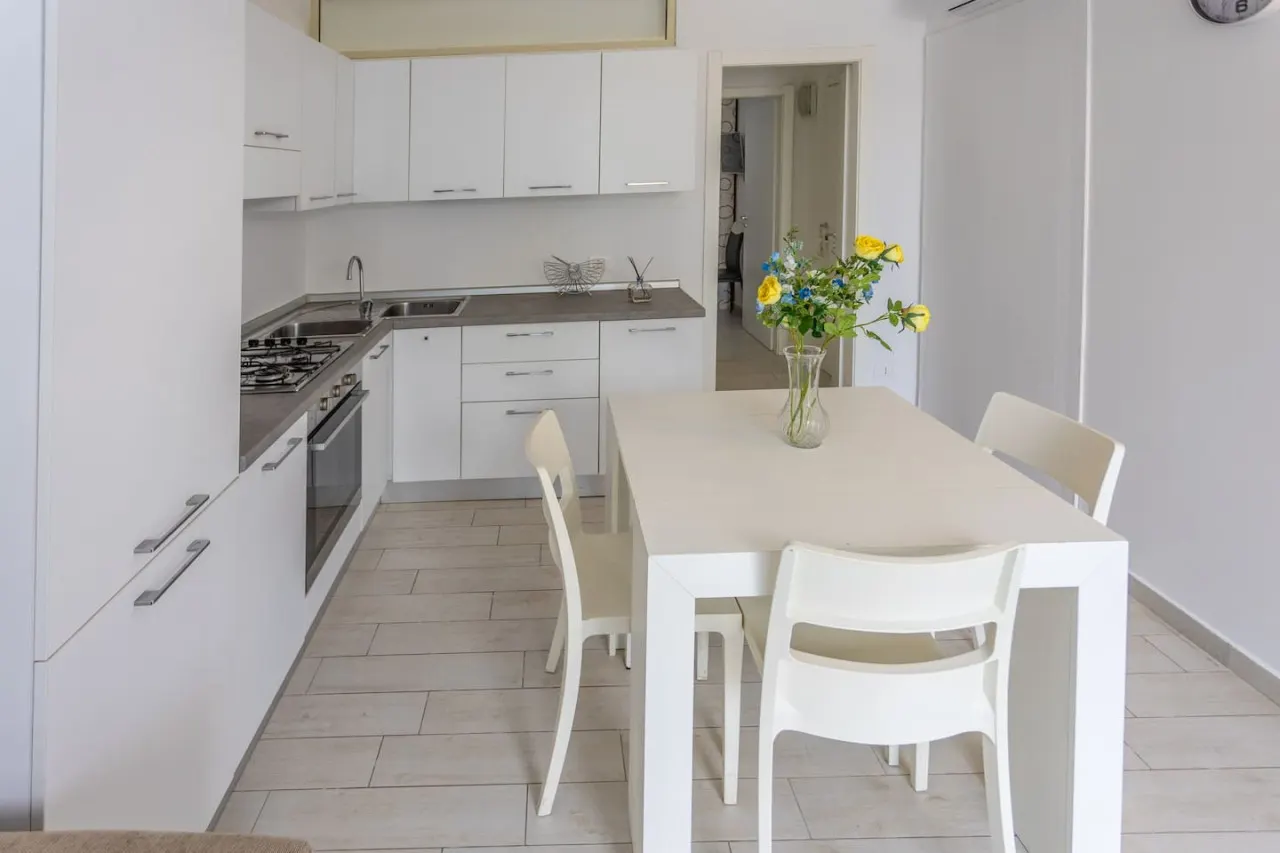 Condoluci Apartment 6