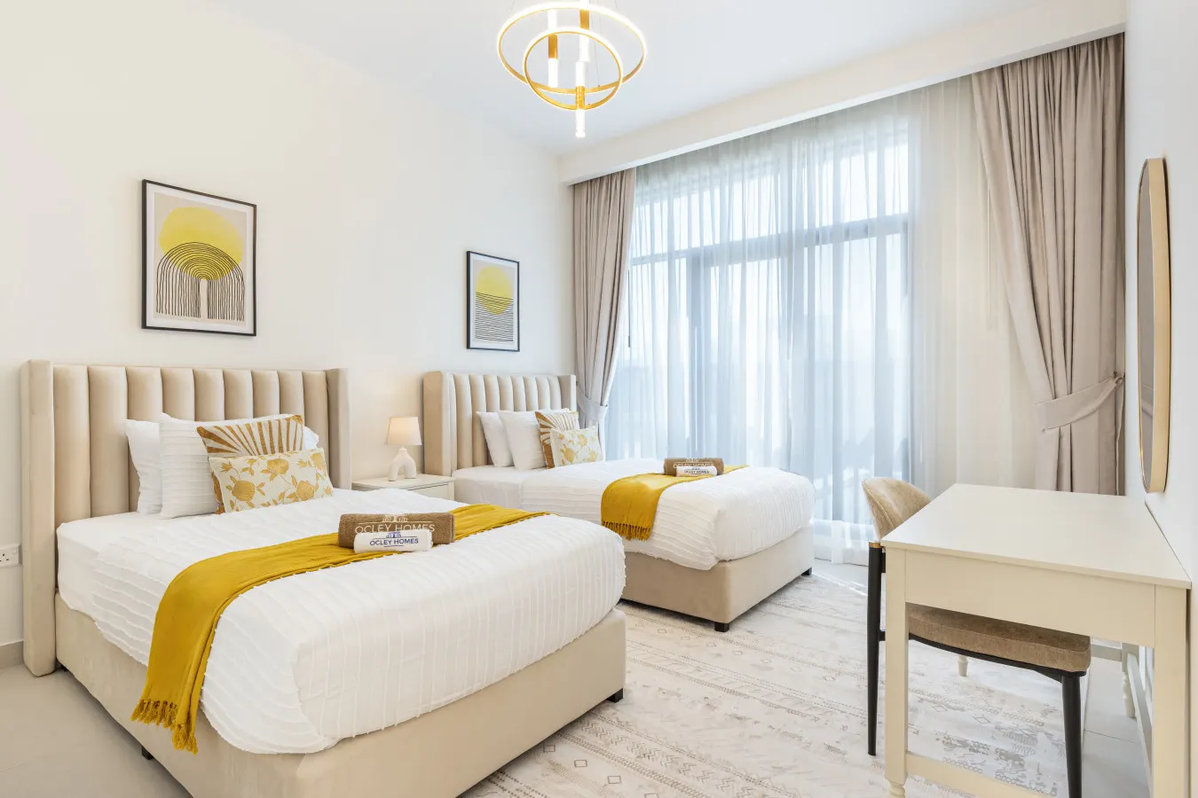 Luxe 6BR Semi-Detached Villa Steps from the Lagoon 14