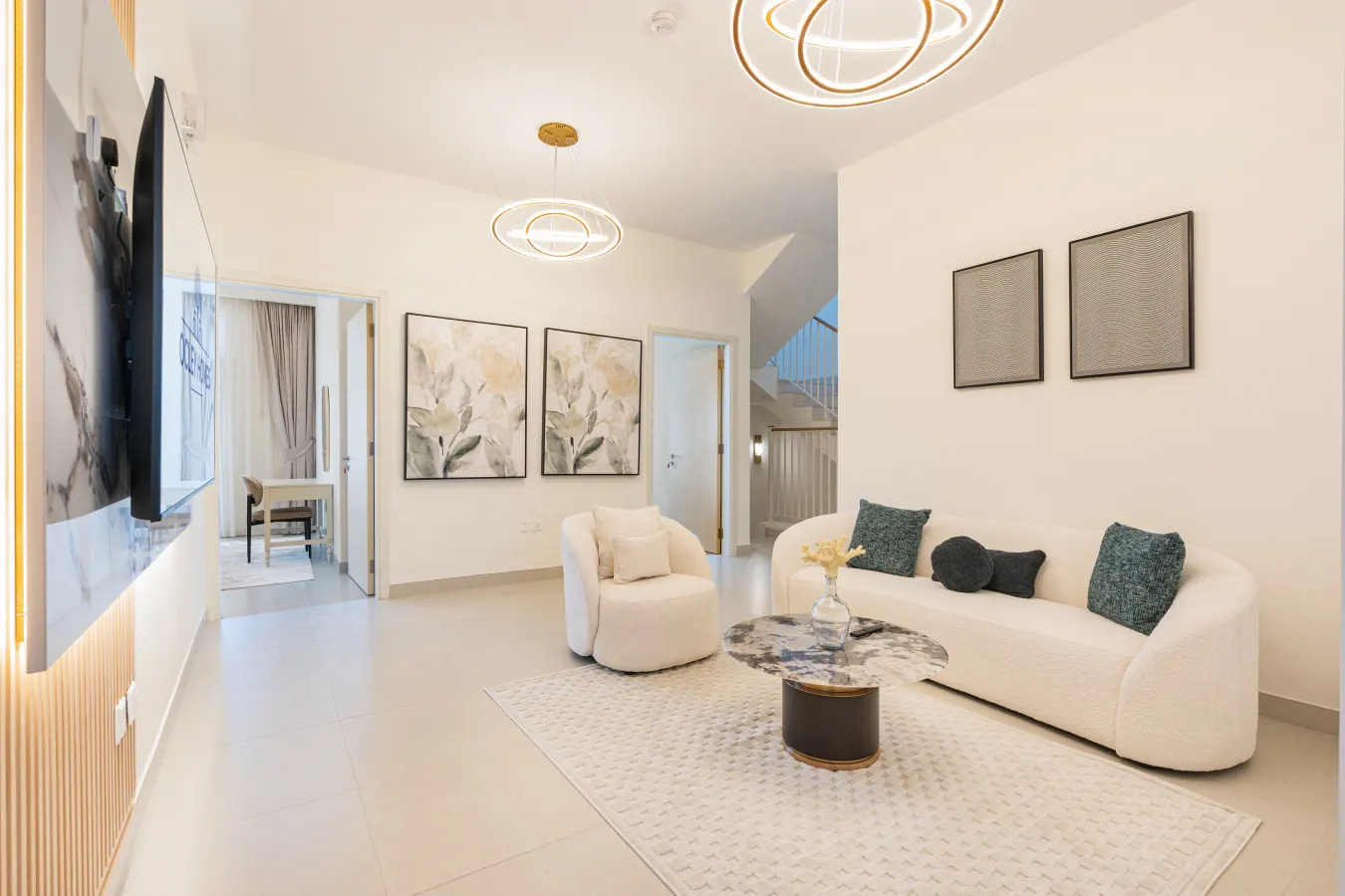 Luxe 6BR Semi-Detached Villa Steps from the Lagoon 16