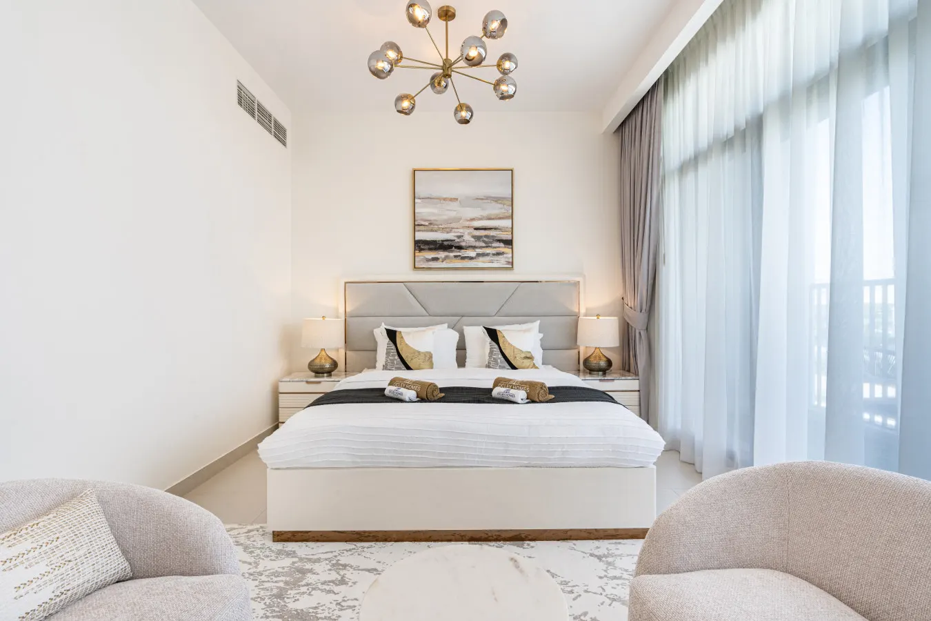 Luxe 6BR Semi-Detached Villa Steps from the Lagoon 18