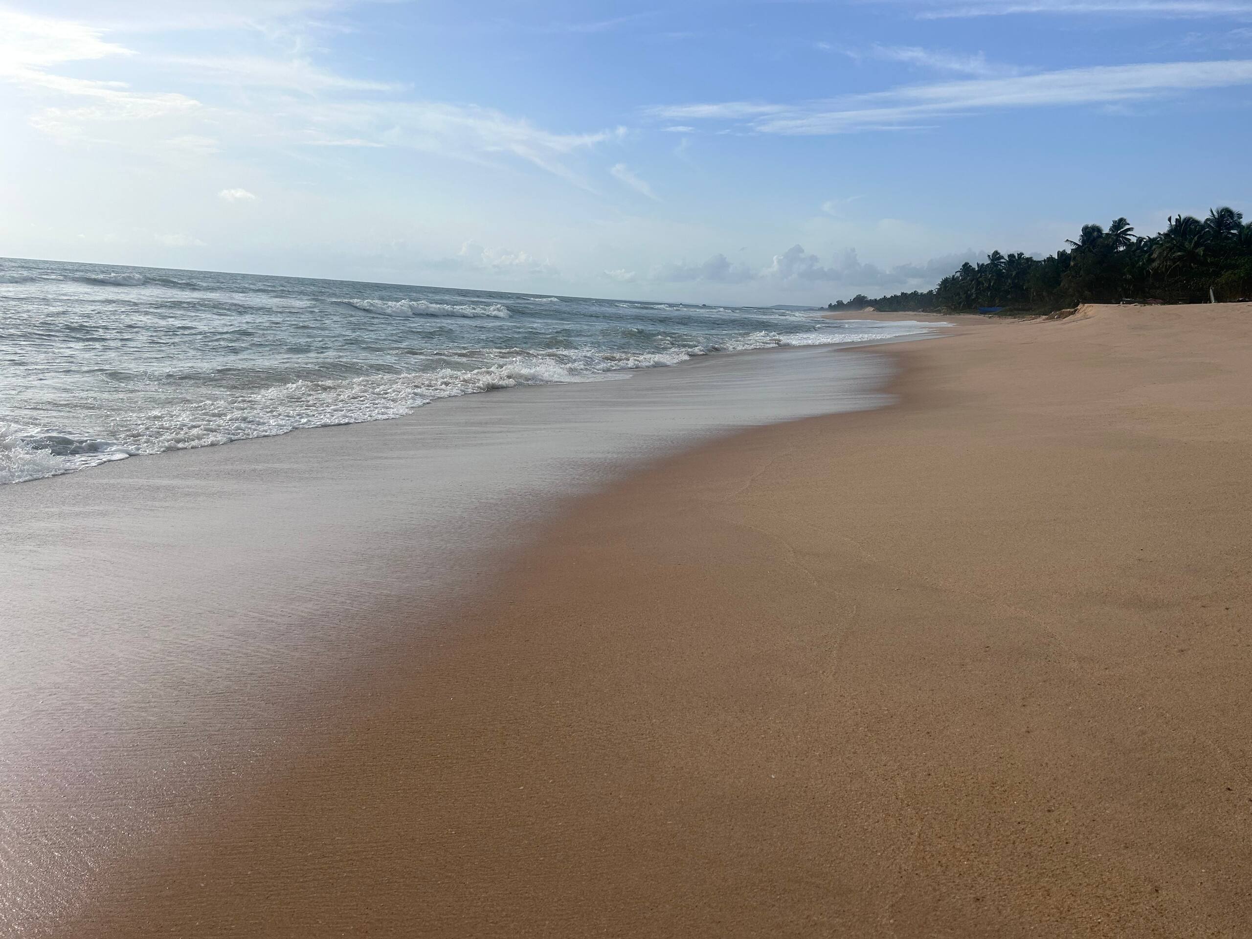 Beach Sand Luxury Stay by the Sea near Maravanthe 6