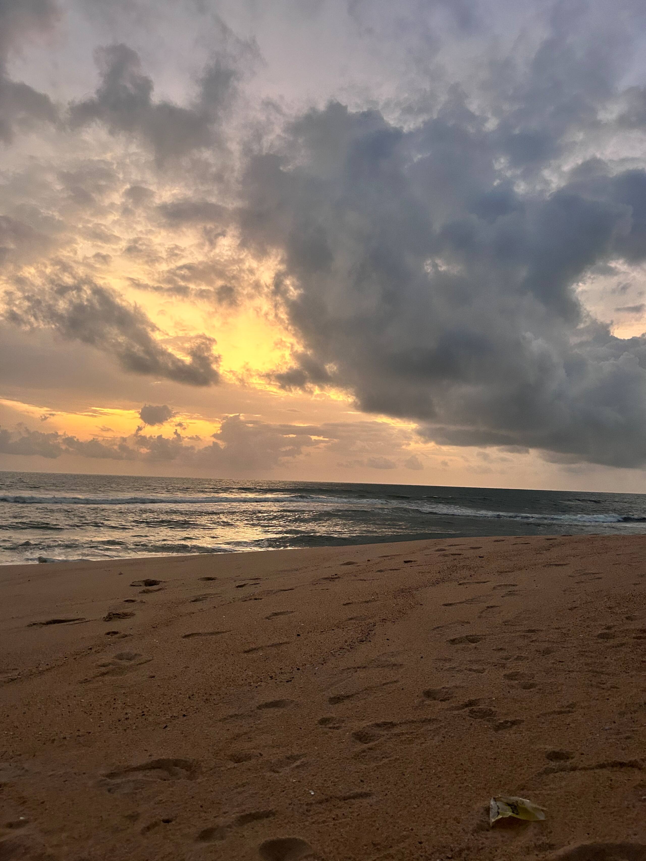 Beach Sand Luxury Stay by the Sea near Maravanthe — photo 2