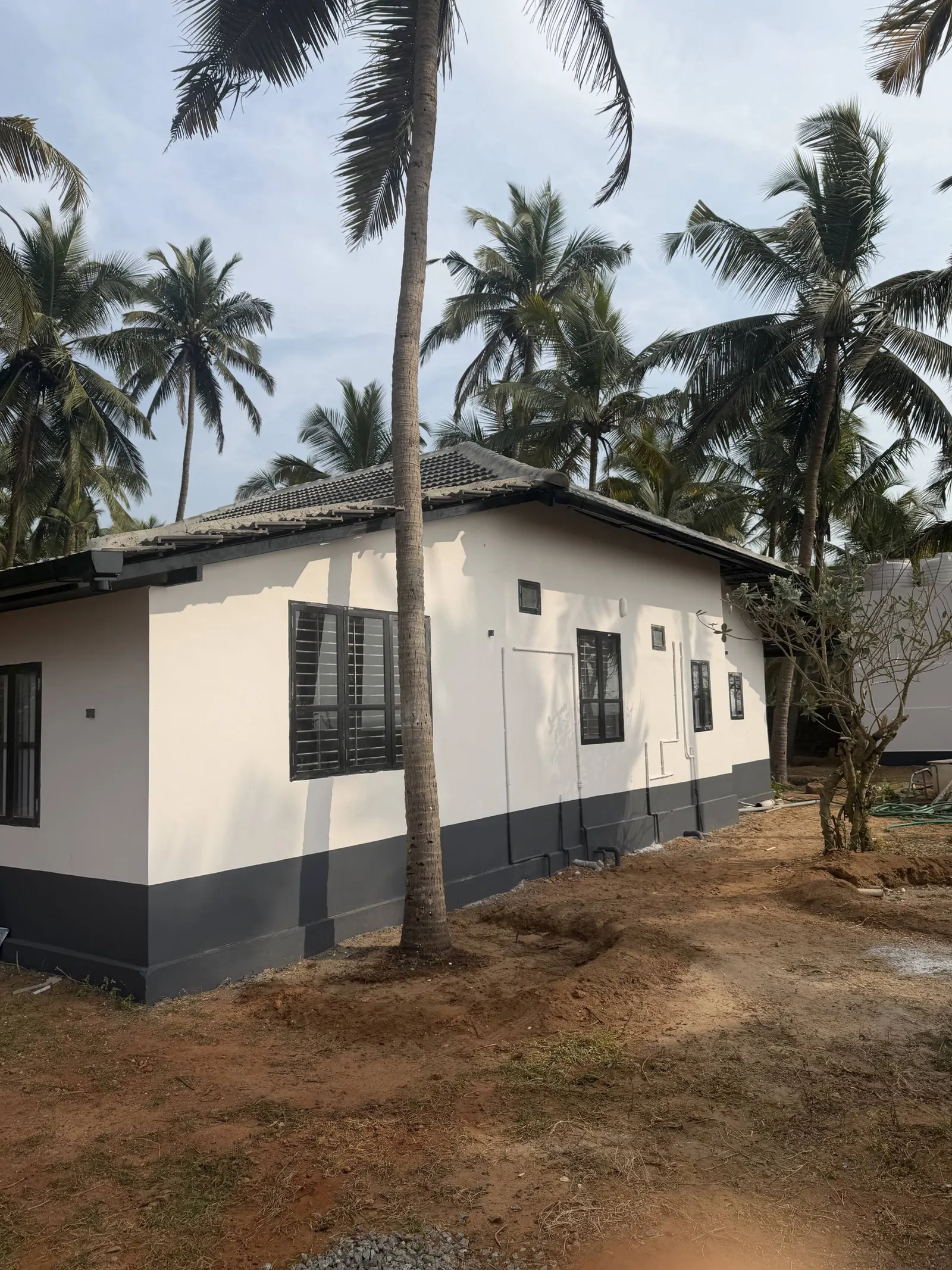 Beach Sand Luxury Stay by the Sea near Maravanthe 1