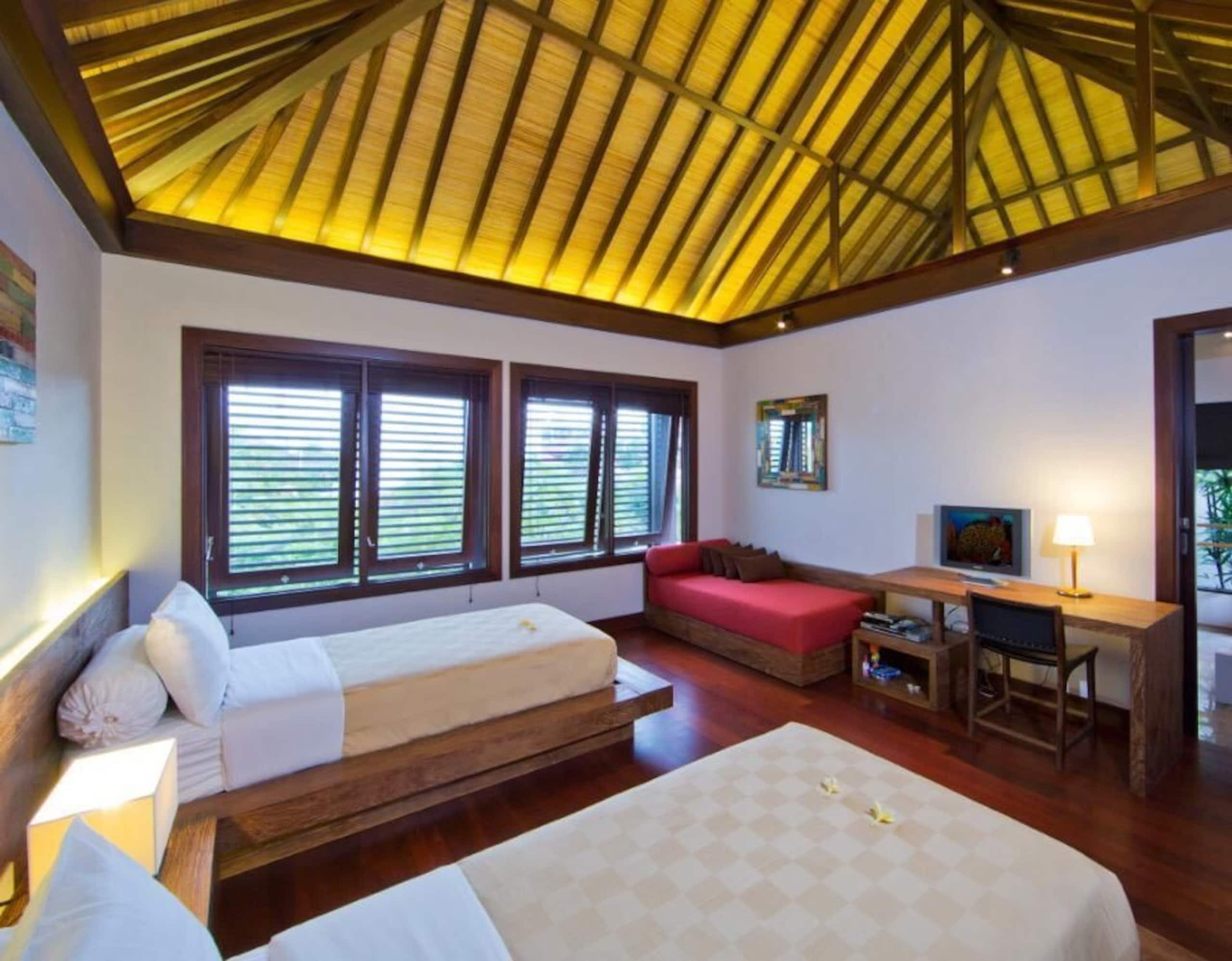 Villa Canthy @Heart of Seminyak 12