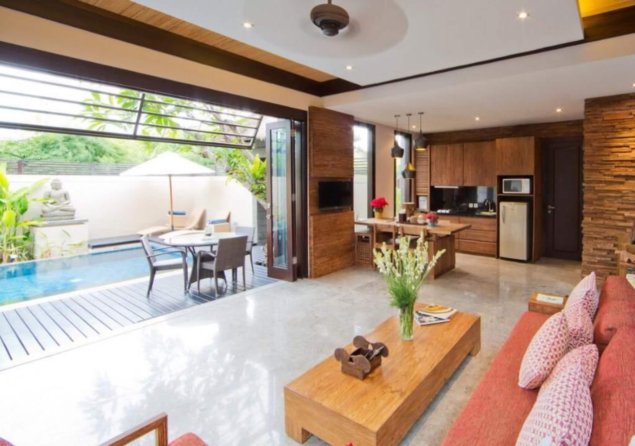 Villa Canthy @Heart of Seminyak 7