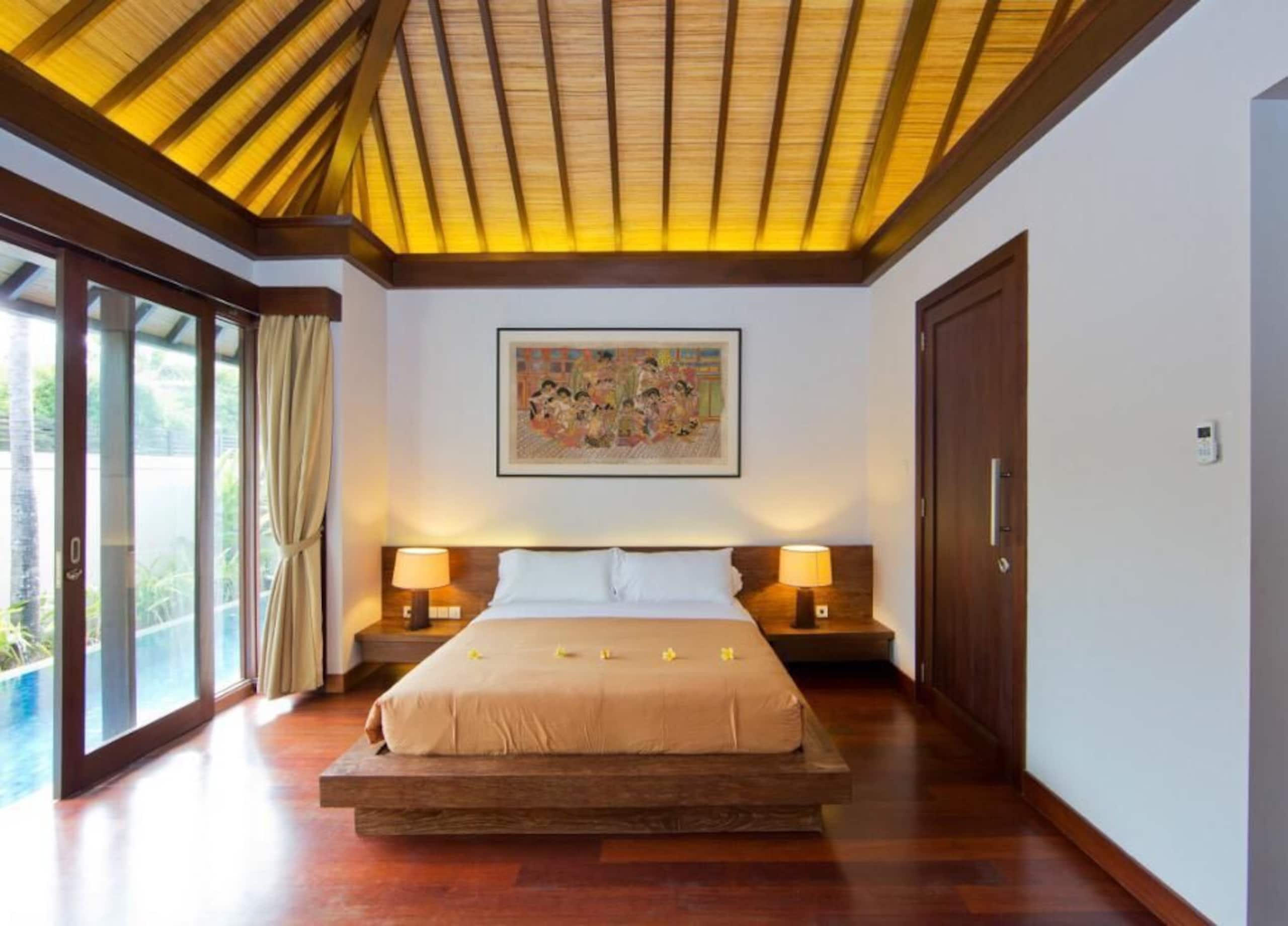 Villa Canthy @Heart of Seminyak 10