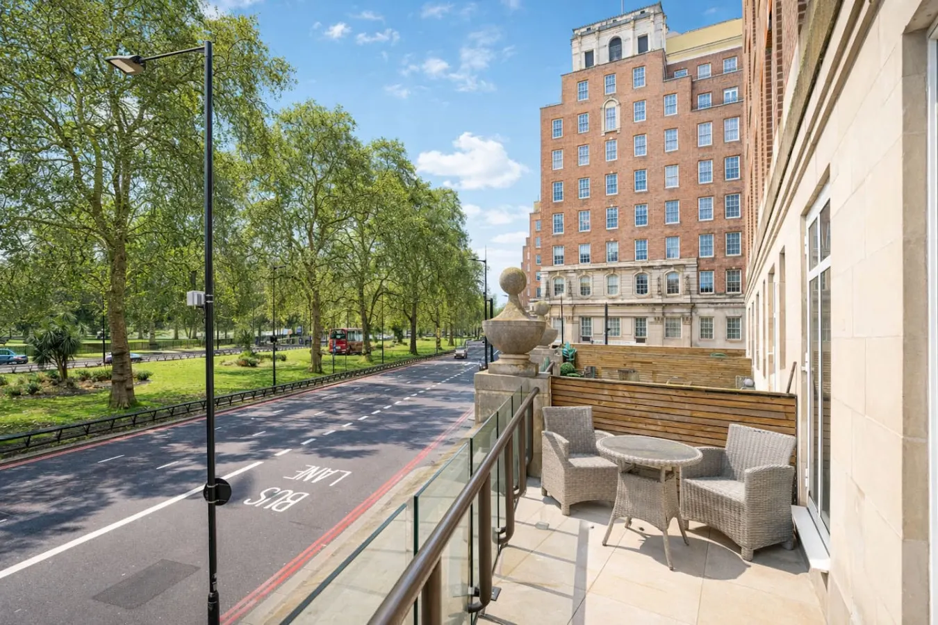 Mayfair 2-Bed | Hyde Park Views | Concierge & AC — foto 2