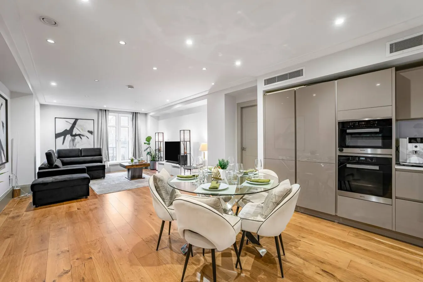 Mayfair 2-Bed Hyde Park Views Concierge & AC 12