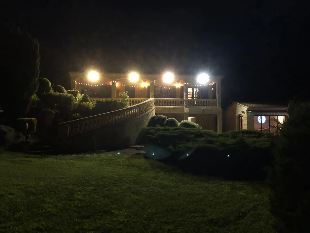 Superbe Villa avec Piscine et vue sur le Village 12