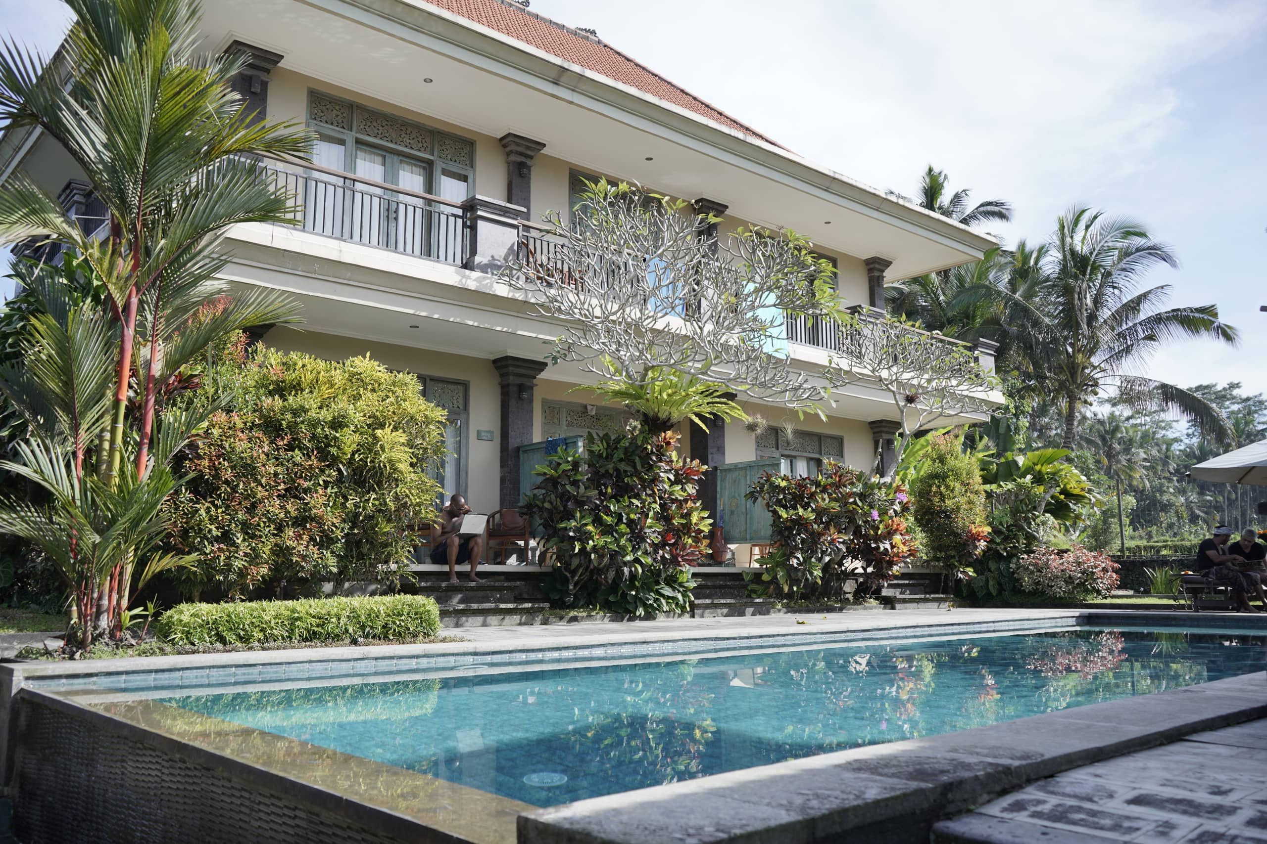 Romantic 1BR in Ubud with Pool + Free Massage” — photo 4