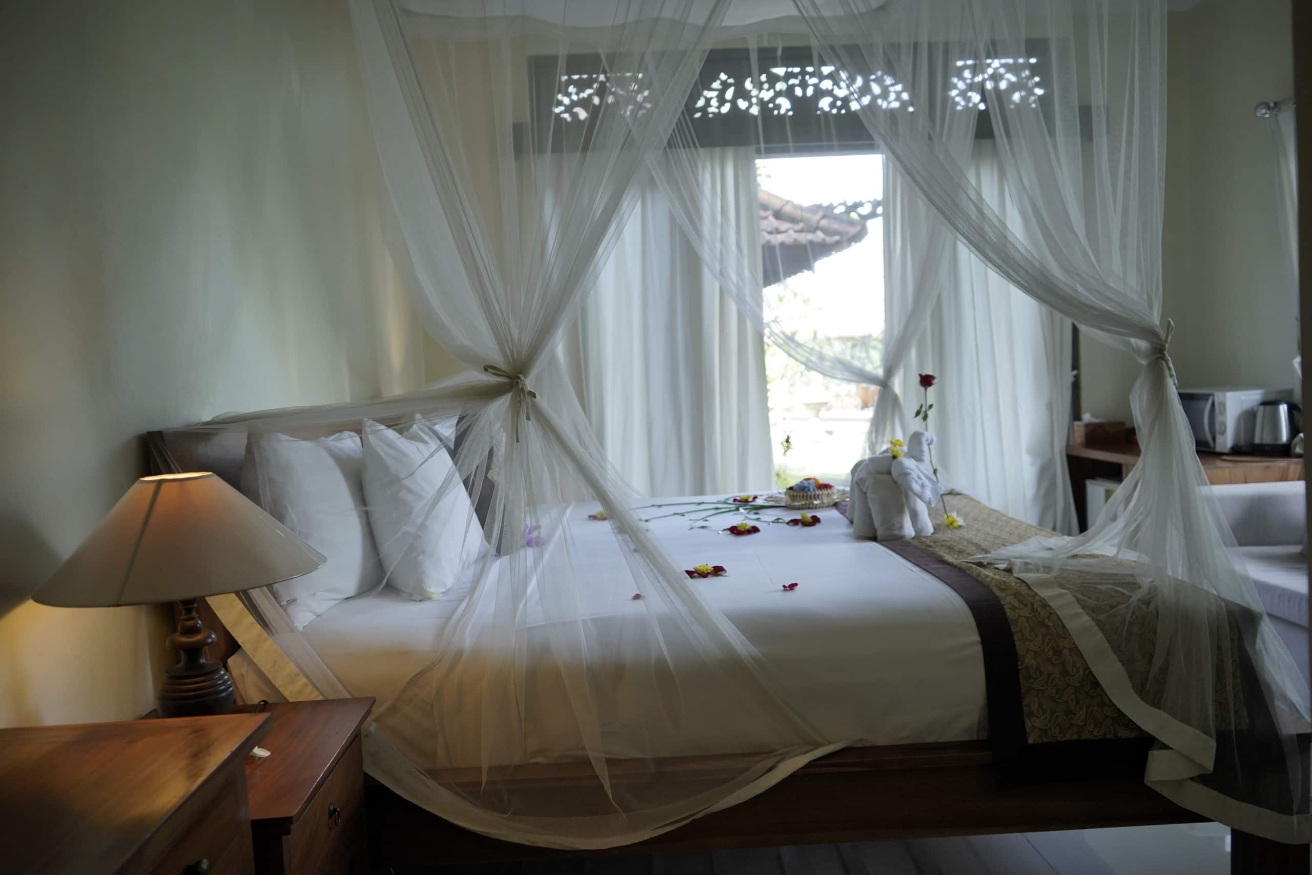 Romantic 1BR in Ubud with Pool + Free Massage” — photo 2