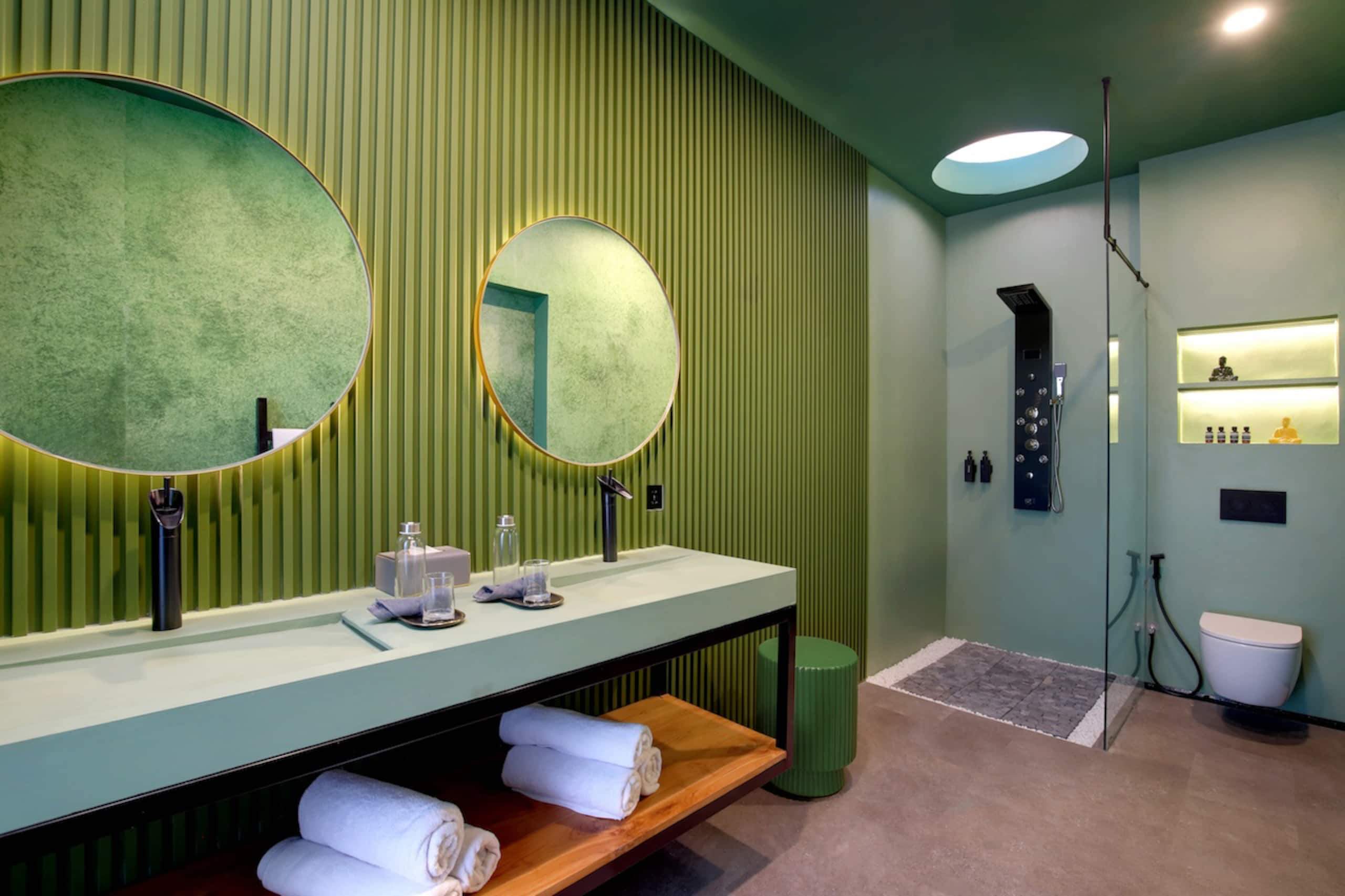 Canggu's Trendsetting Ultimate 7-Bed Beach Getaway 12