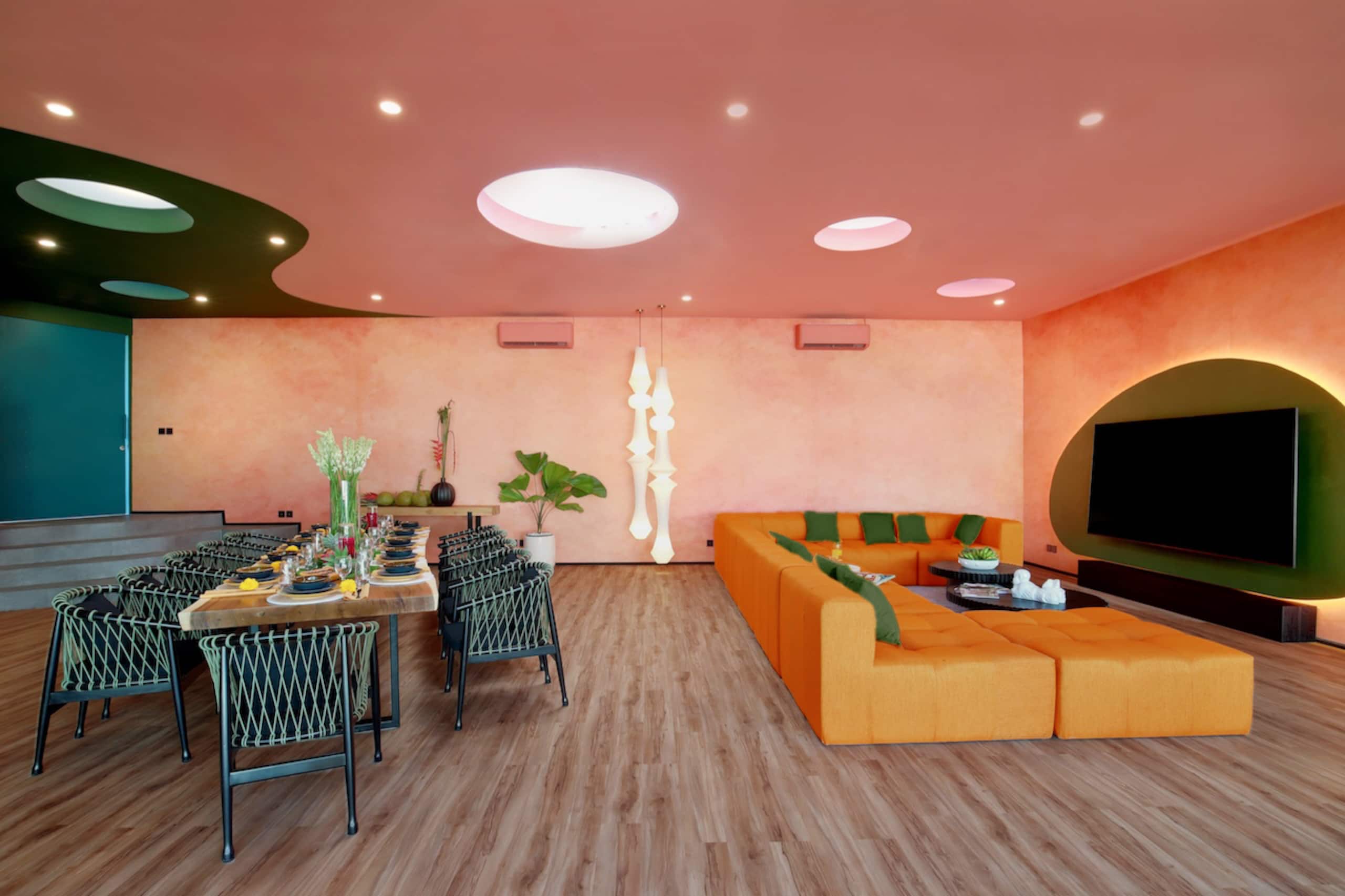 Canggu's Trendsetting Ultimate 7-Bed Beach Getaway 27