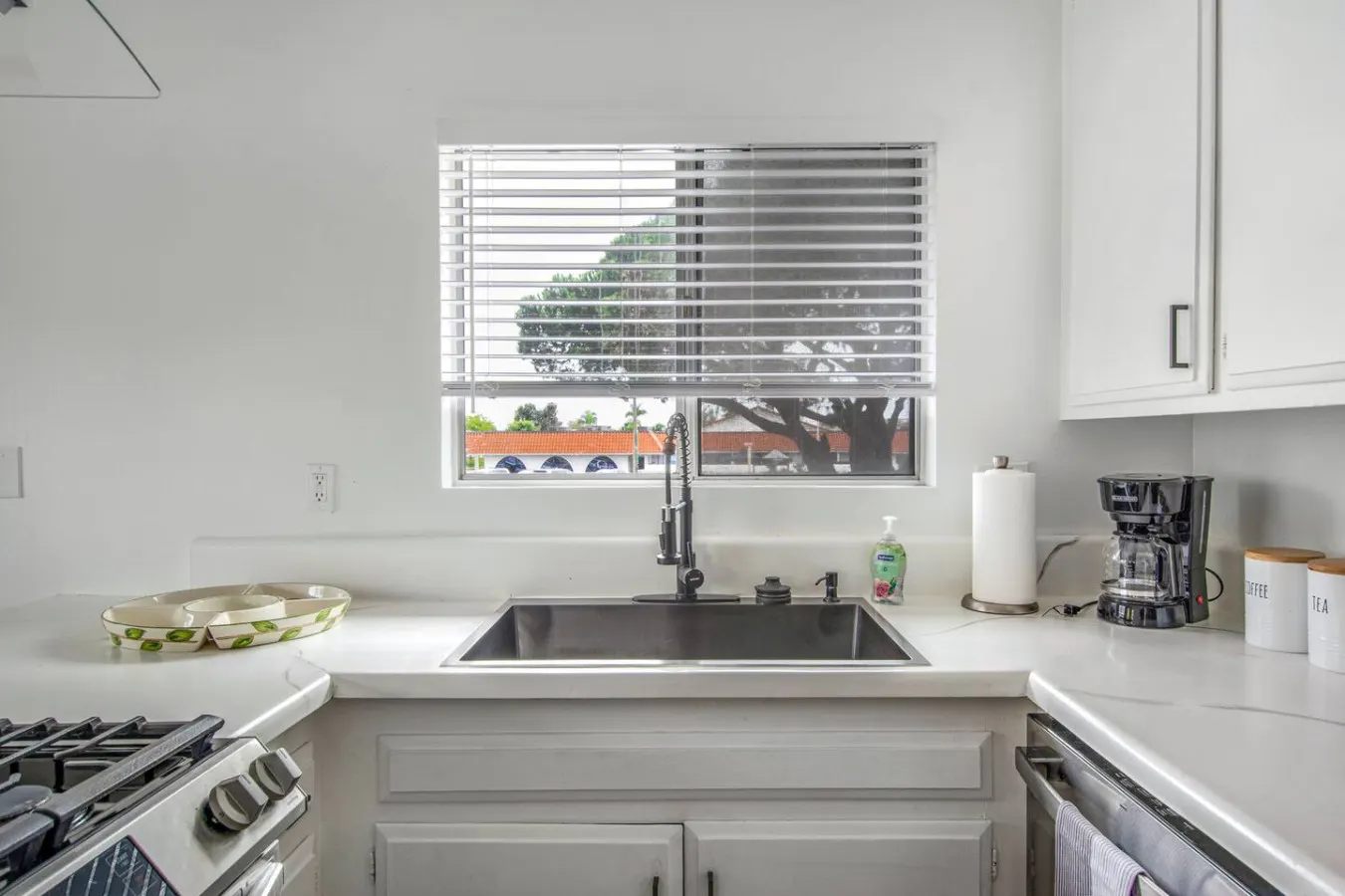2Bd/1Bth Close To Shopping Theme Parks Eats! 11