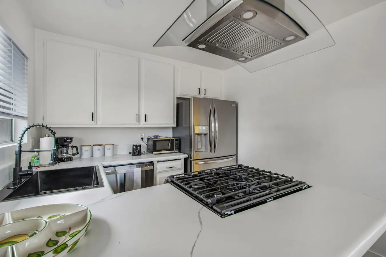 2Bd/1Bth Close To Shopping Theme Parks Eats! 12