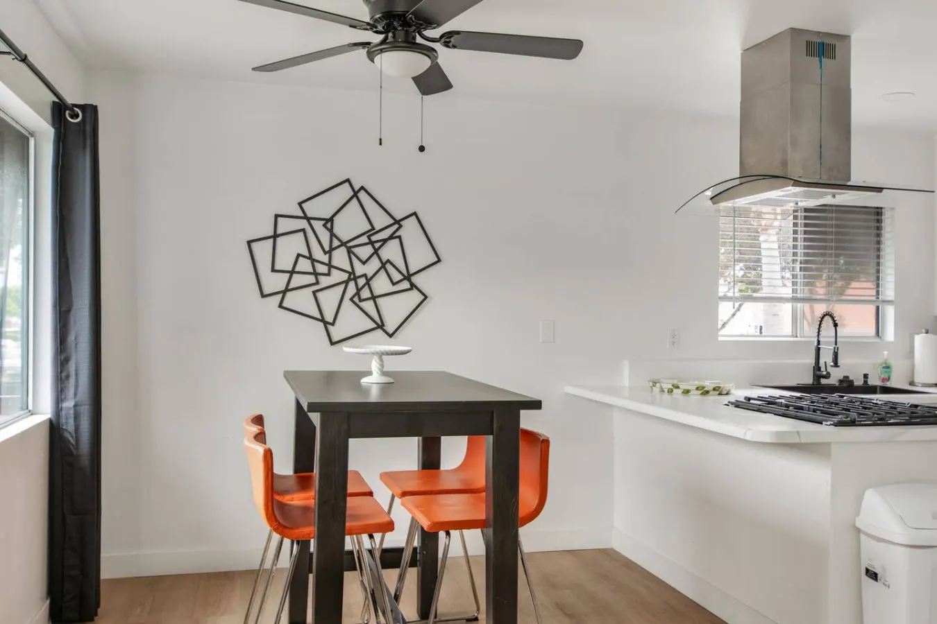 2Bd/1Bth Close To Shopping Theme Parks Eats! 4