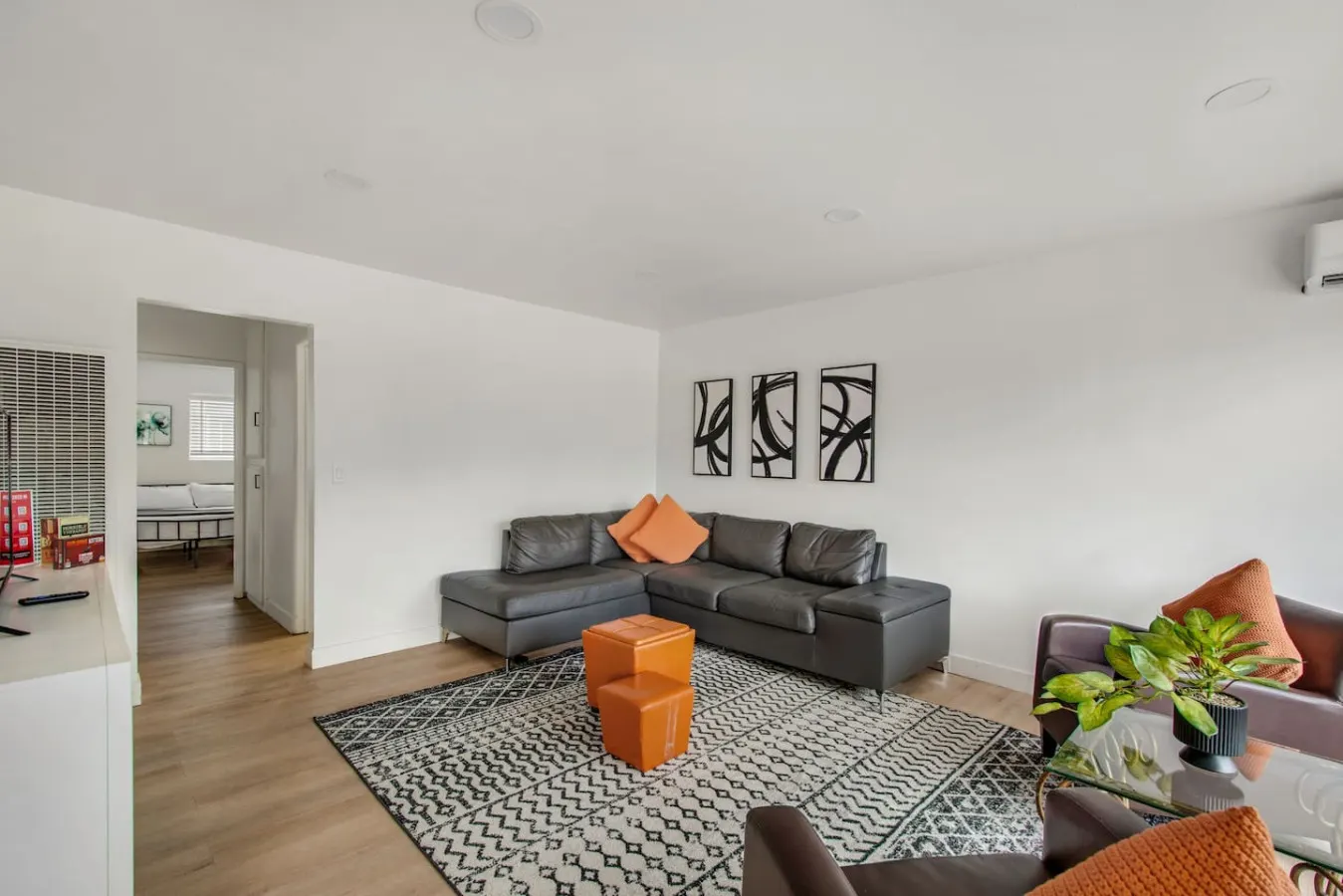 2Bd/1Bth Close To Shopping Theme Parks Eats! 7