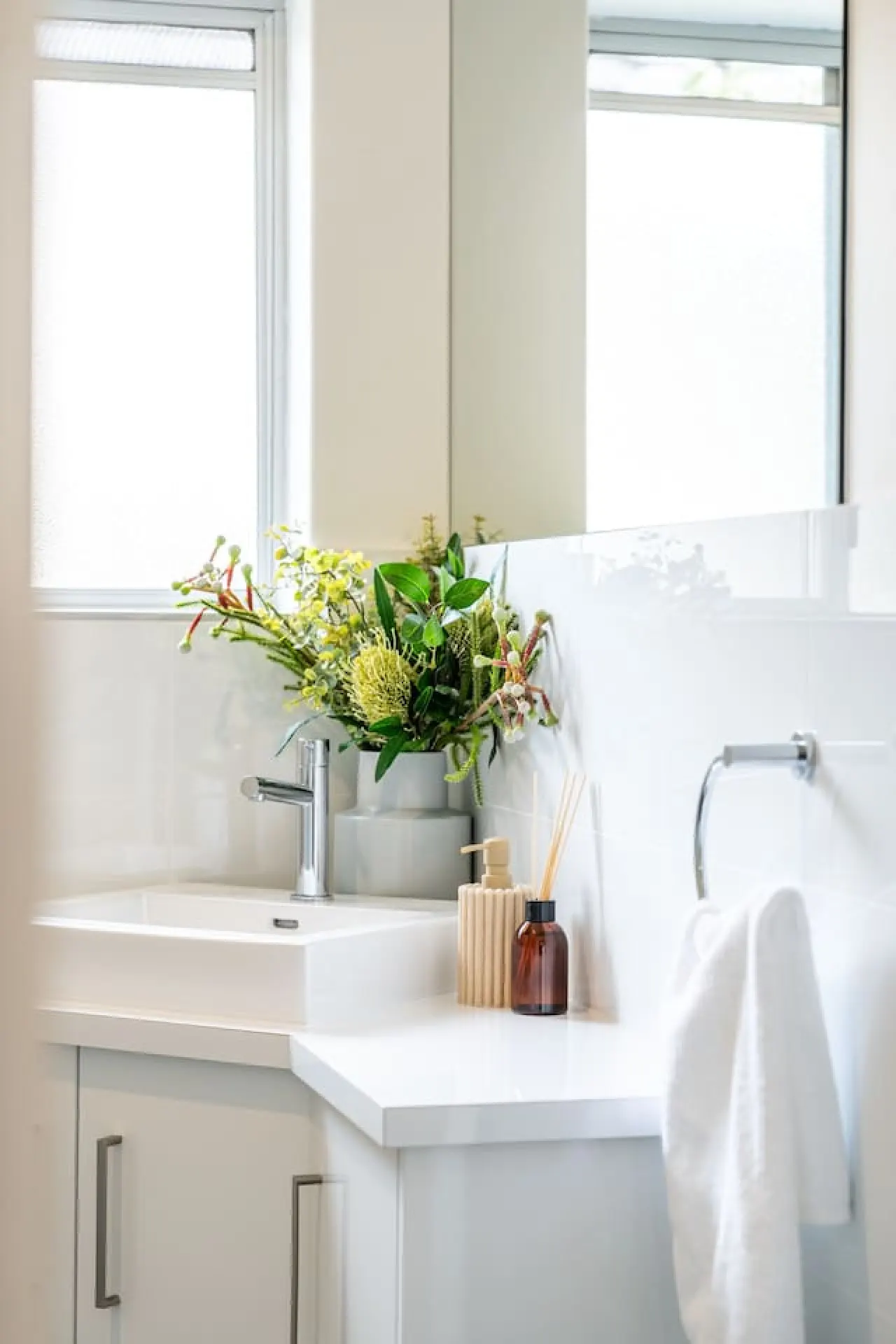 Ambrosia—Relaxed Character Stay near Norwood 17