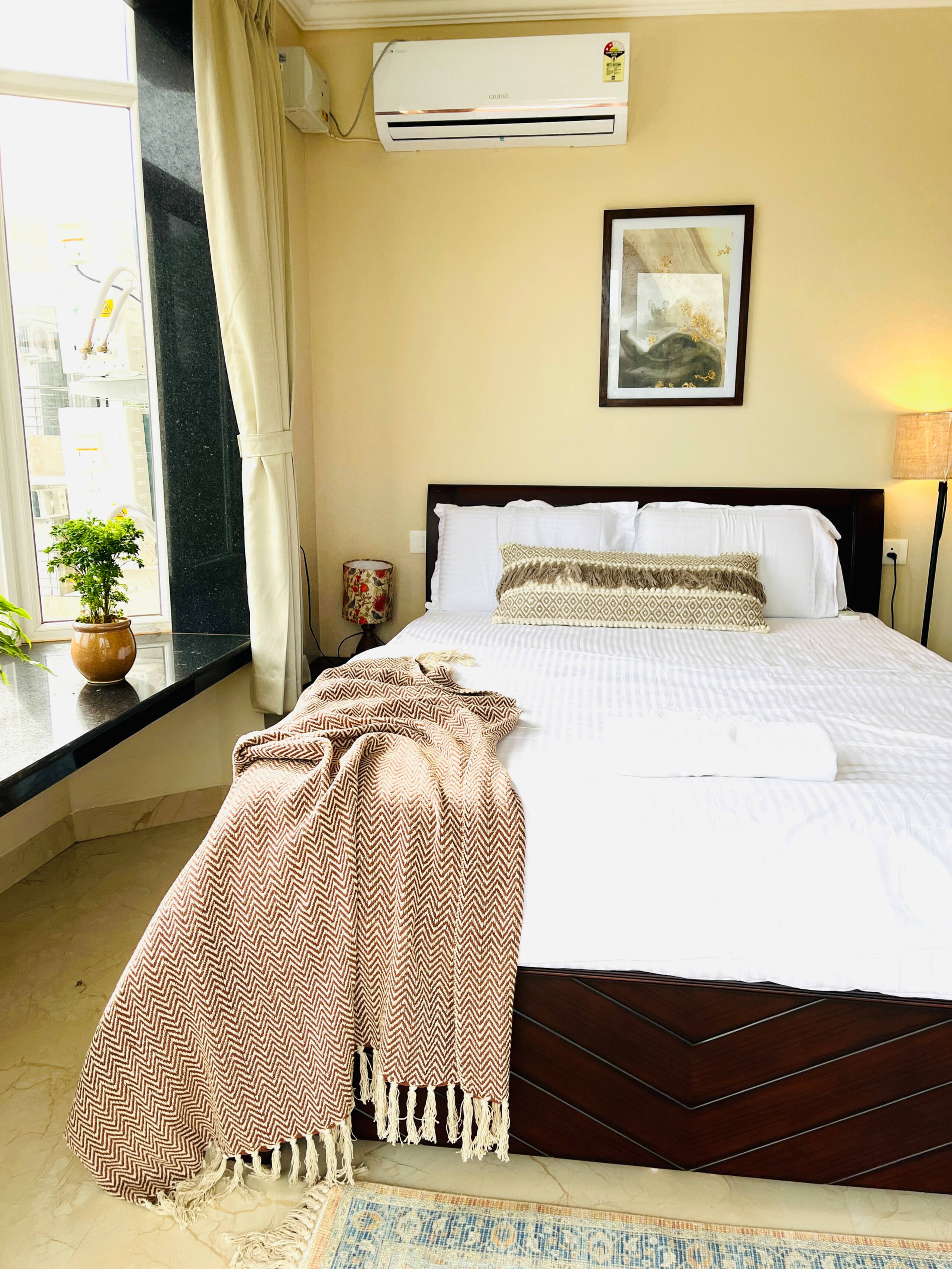Mirage - New Premium 2BHK w/ Pool • Luxurious Stay 23