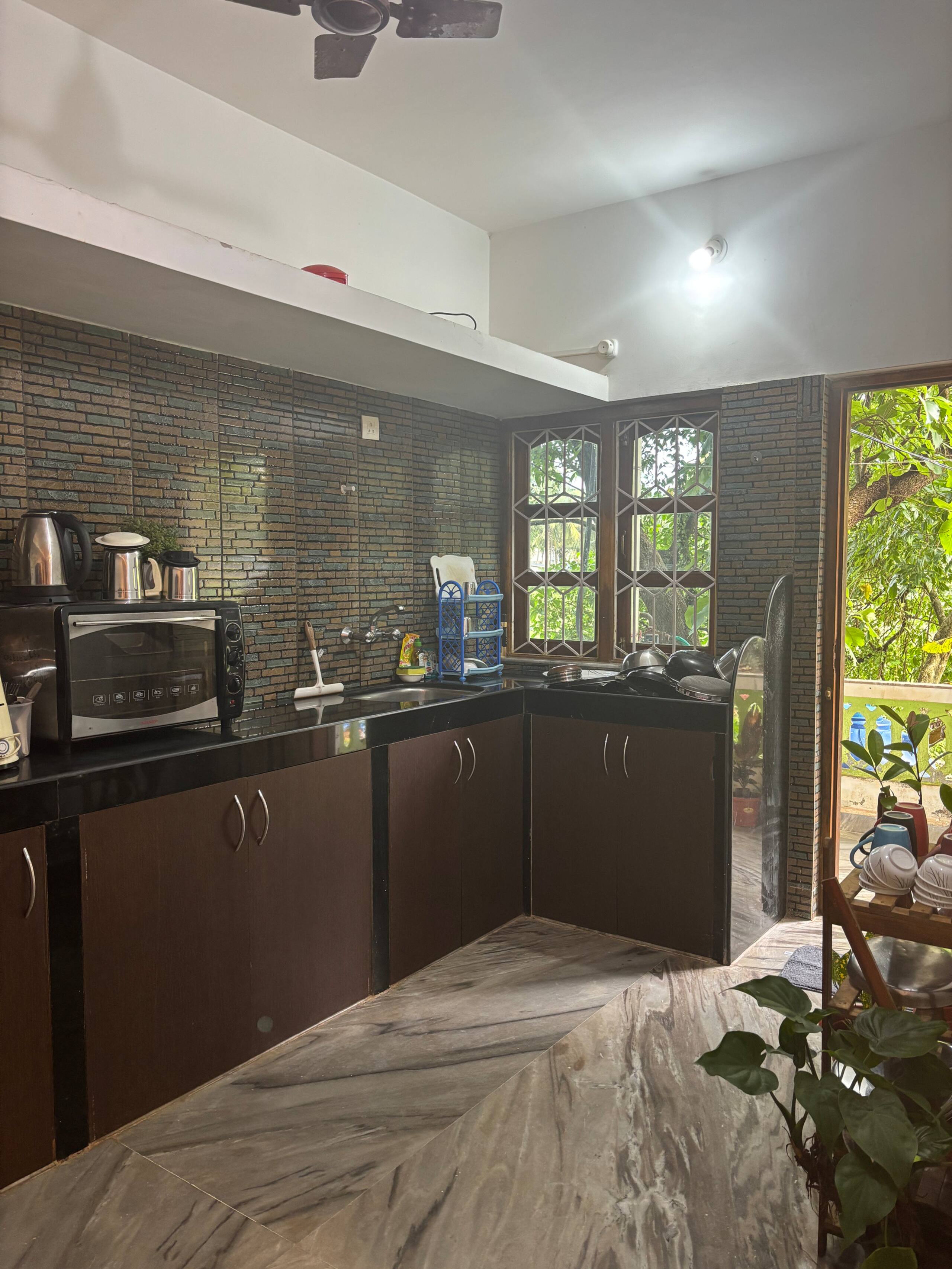 Serene 1BHK Near Patnem Beach & Eateries 28