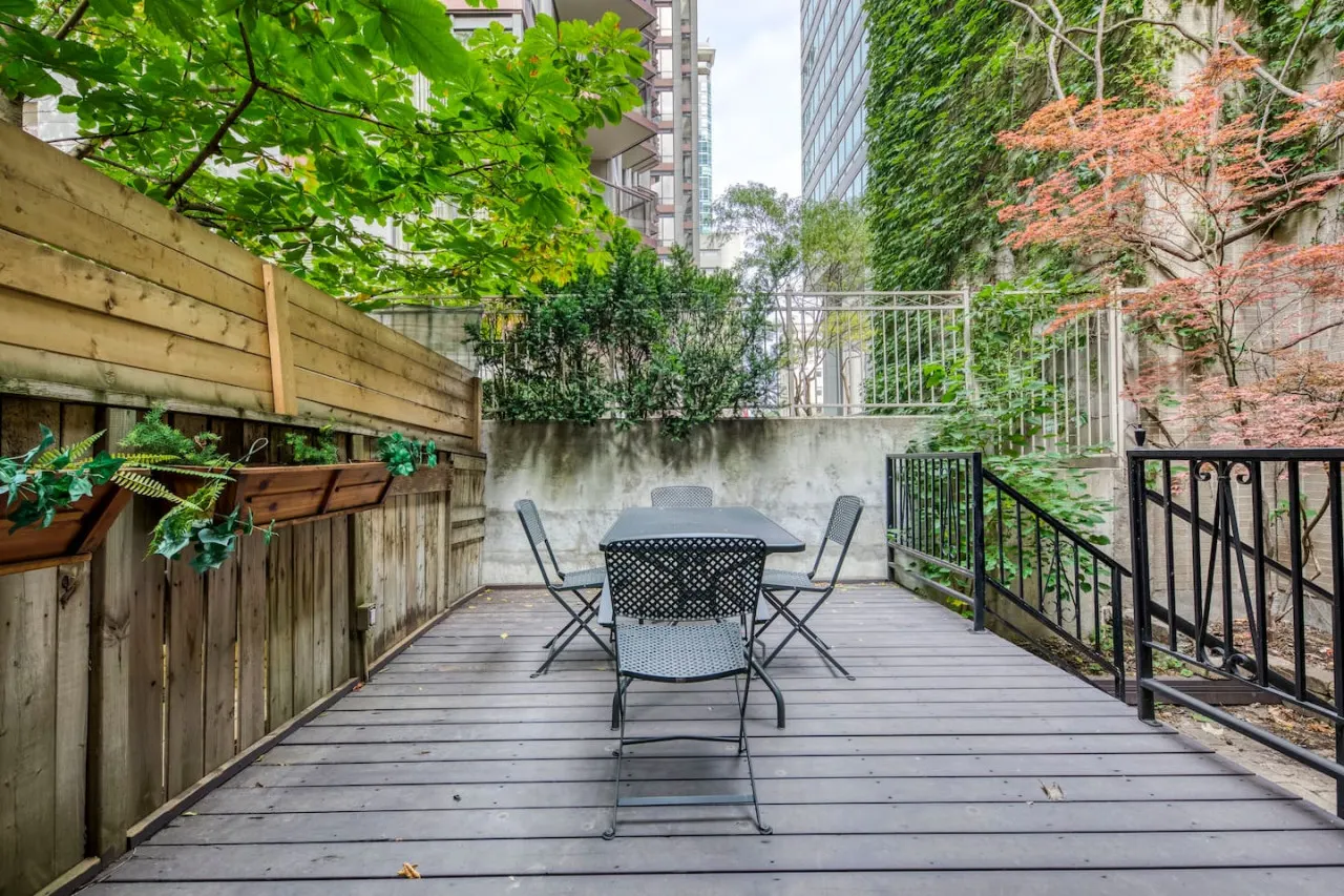 Spacious 1BR Suite King Bed Amazing Terrace 18