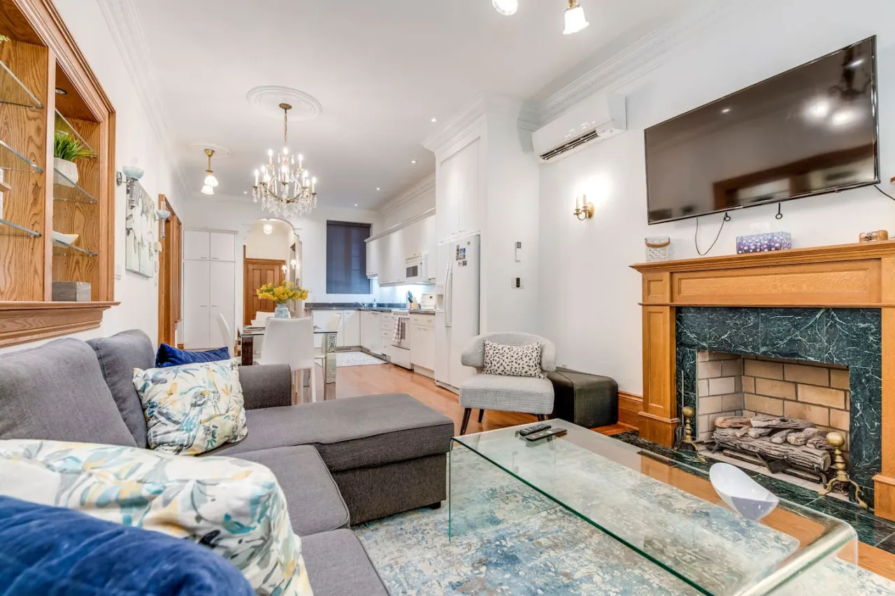 Spacious 1BR Suite King Bed Amazing Terrace 5
