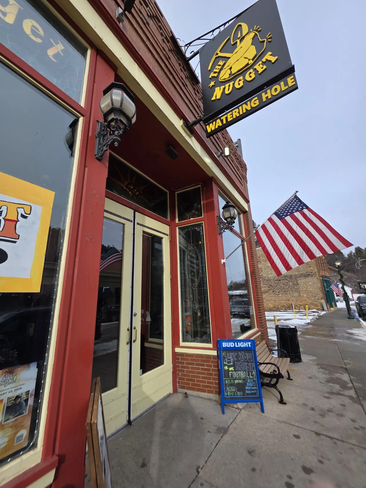 Nugget Quarters - Main Street