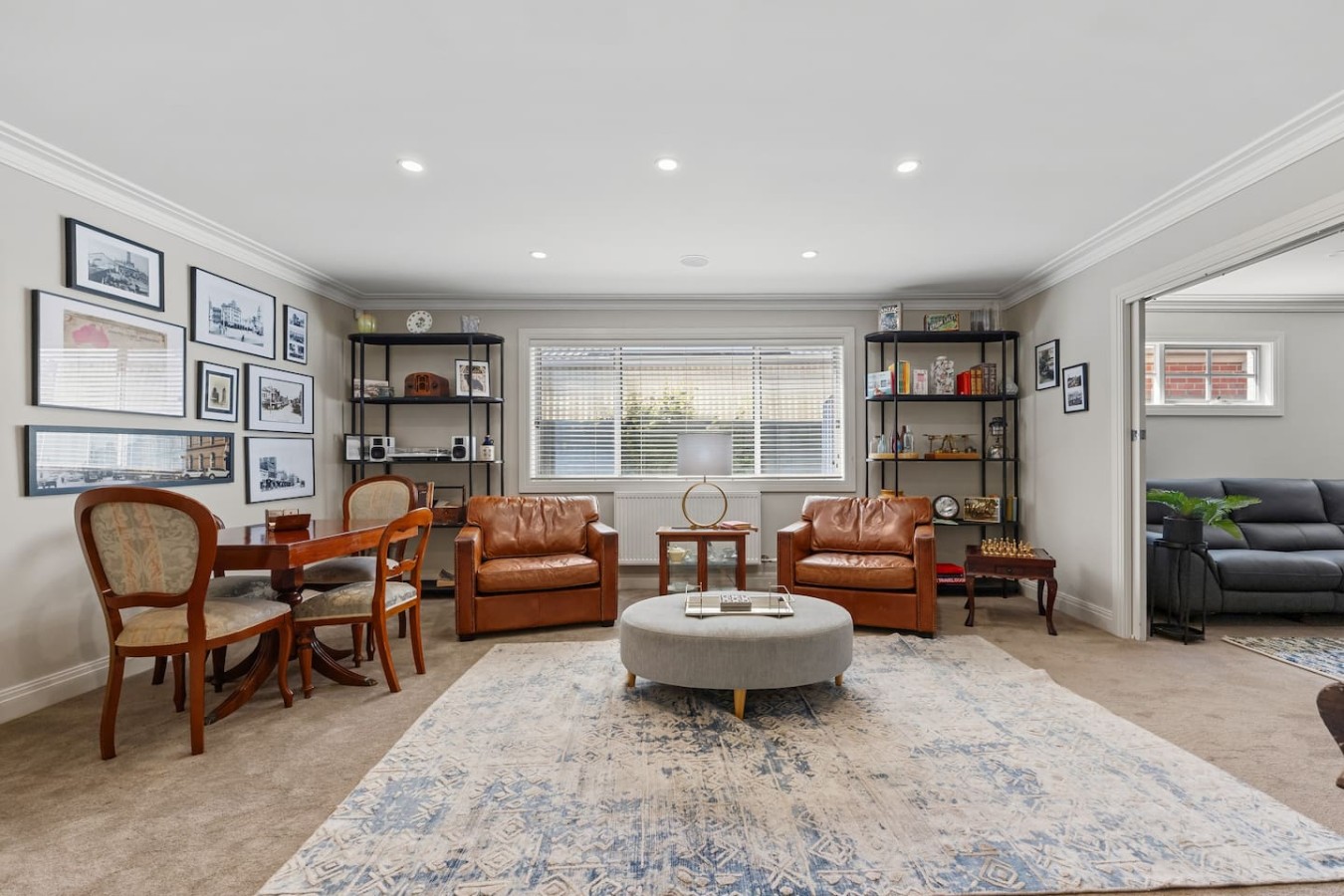 Stylish Ballarat Group Escape | Sleeps 10 — photo 4