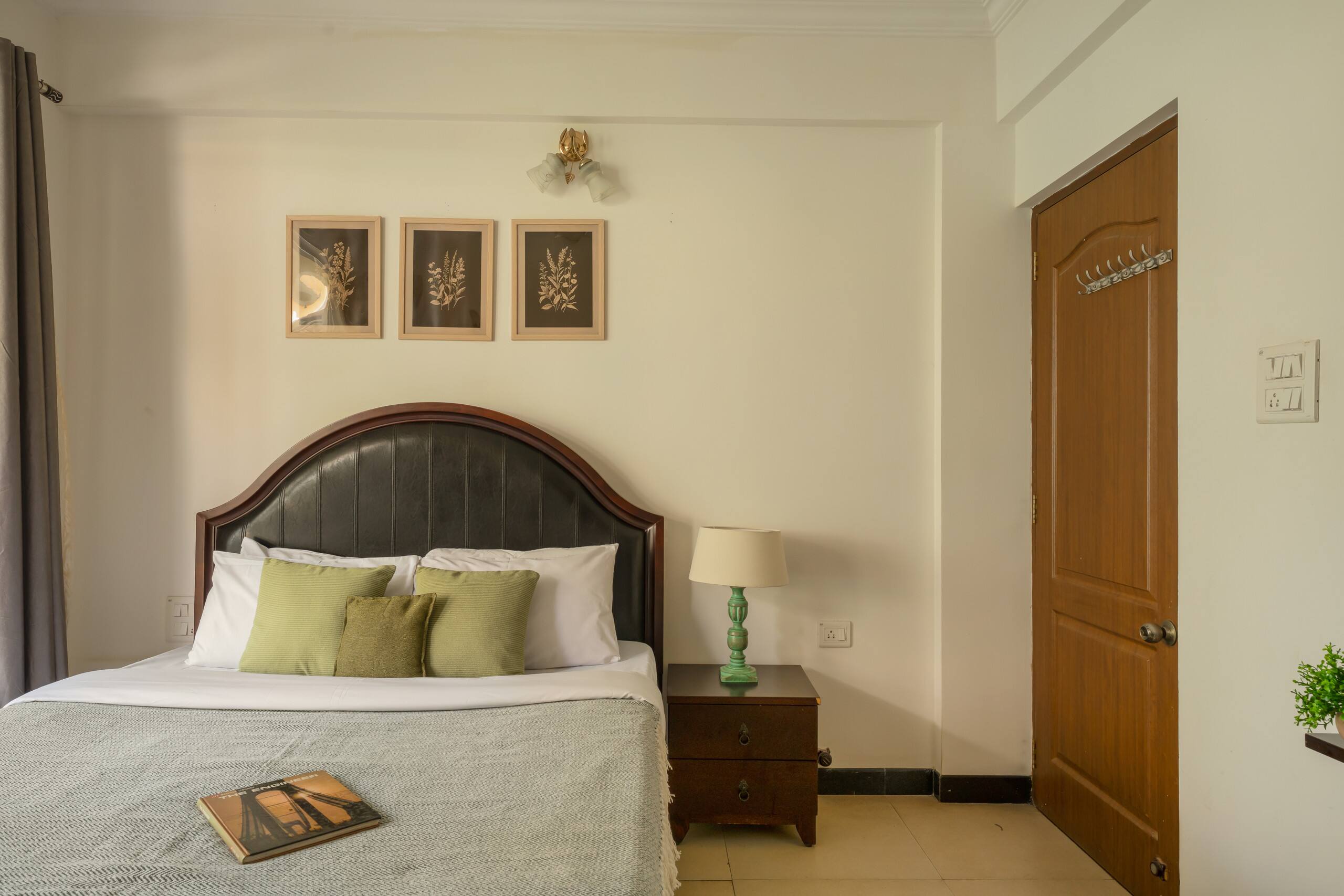 Boutique 2BHK | Pool & Gym | Siolim 35