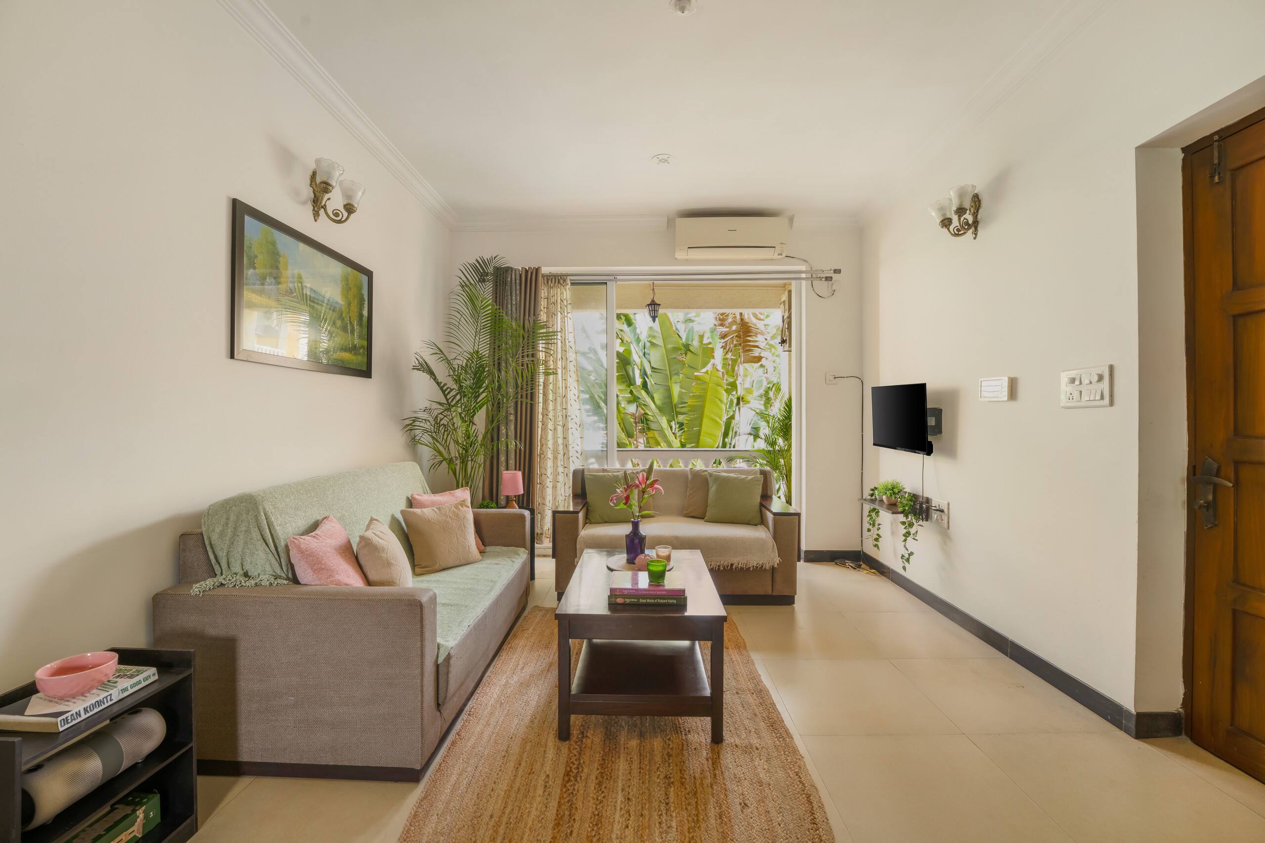 Boutique 2BHK | Pool & Gym | Siolim 14