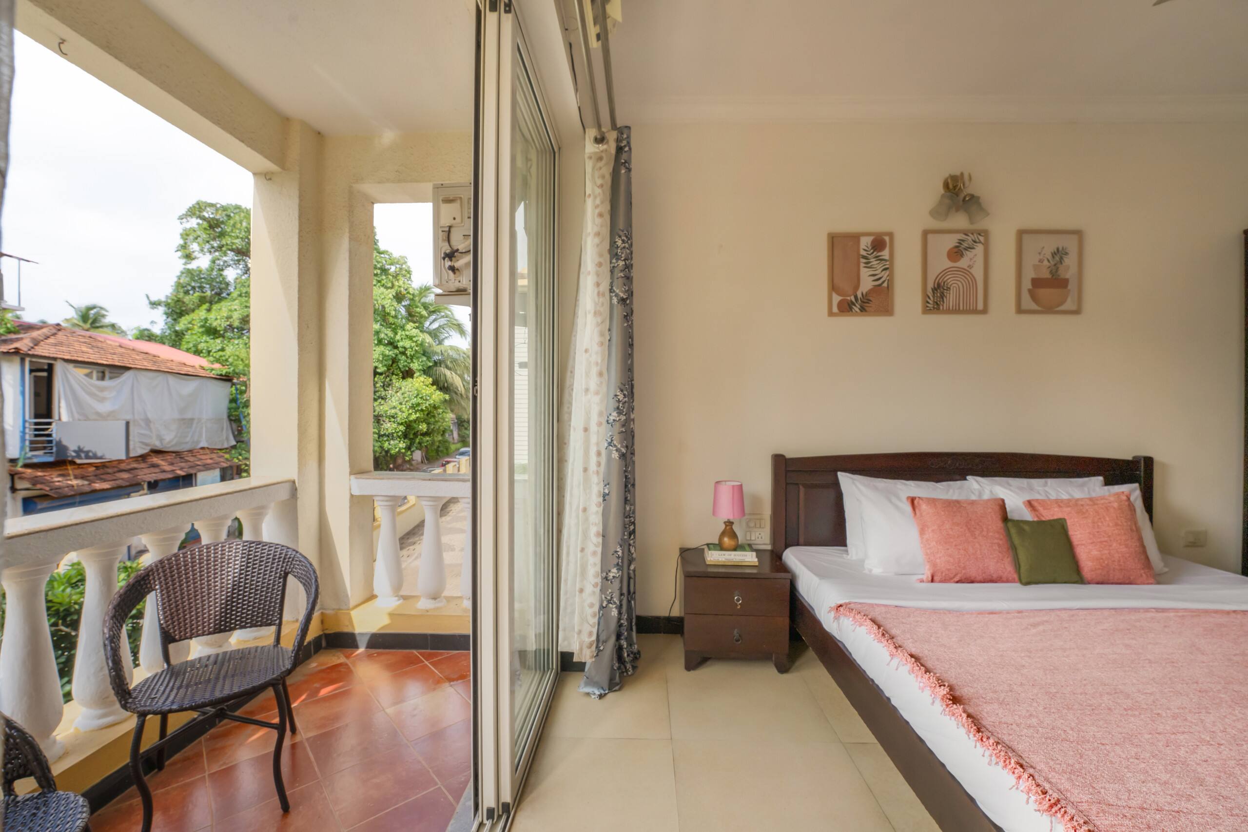 Boutique 2BHK | Pool & Gym | Siolim 25