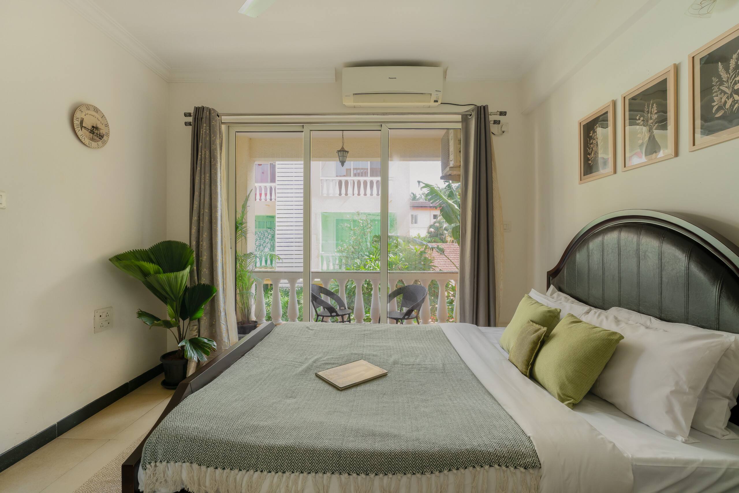 Boutique 2BHK | Pool & Gym | Siolim 33